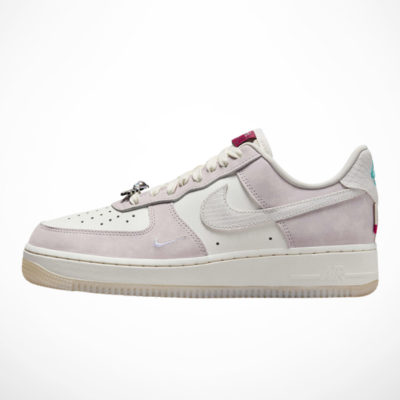Men, Women Air Force (1 W-Pu)