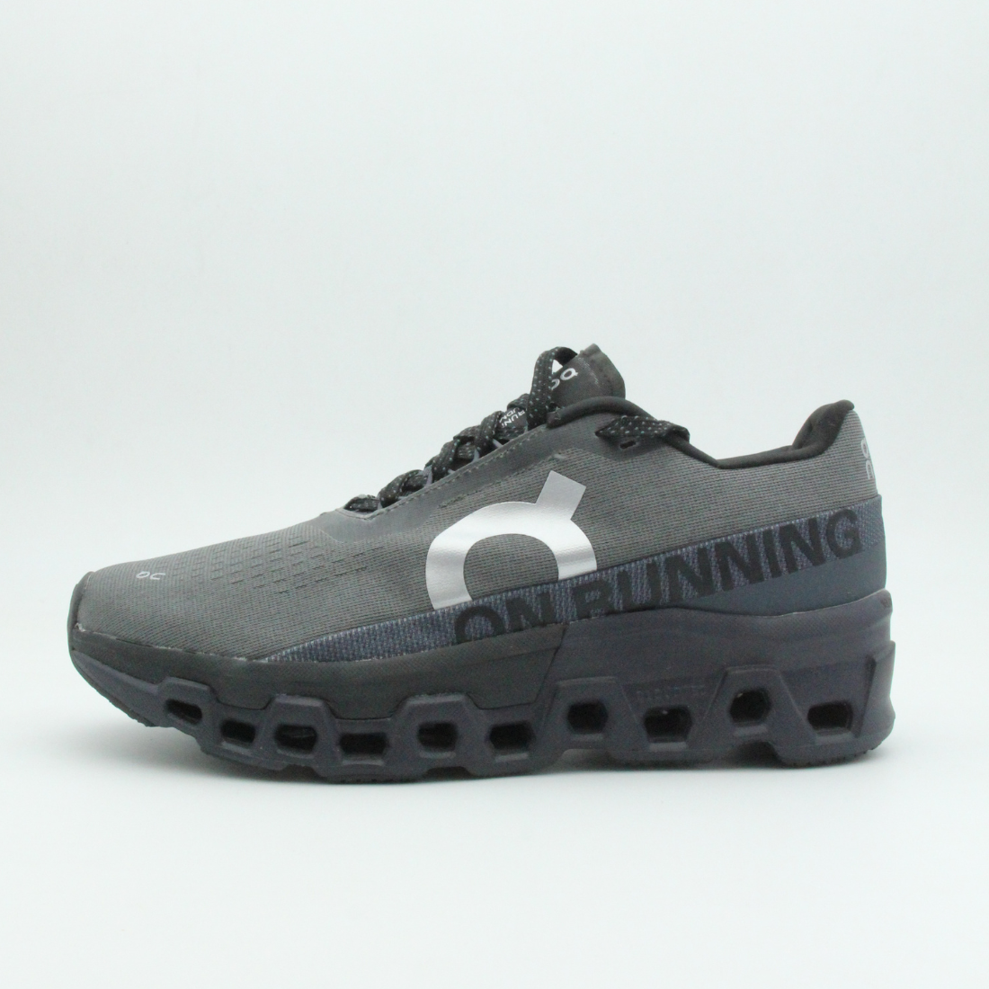 Sneakers ON Cloud (Grey)