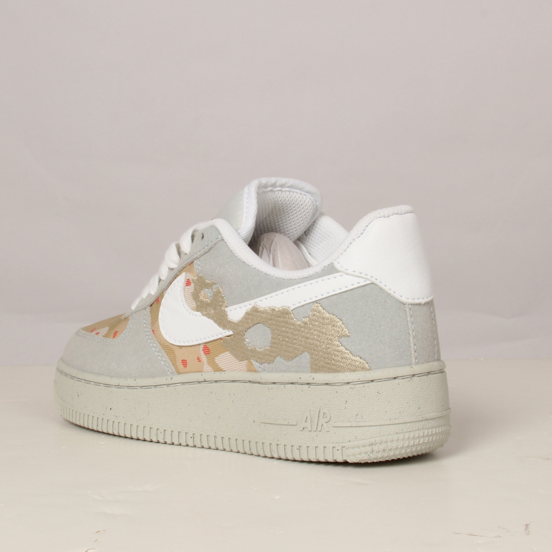 Women Air Force 1 '07 LX  (Desert Camo)