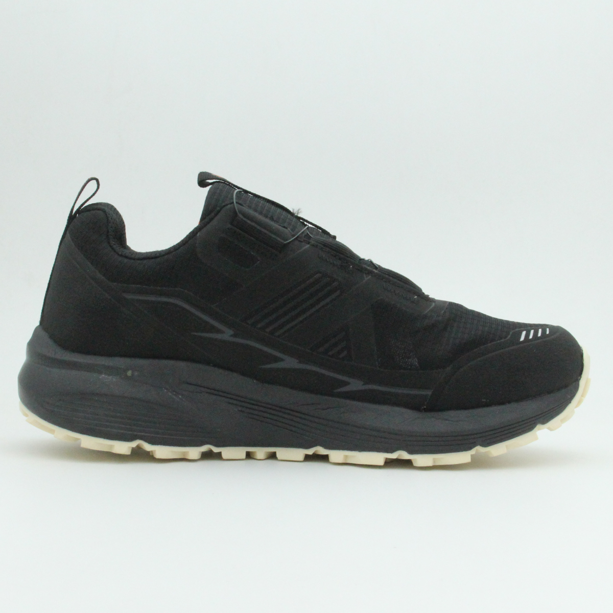 Men Columbia GTX BOA (Black With White Accents)