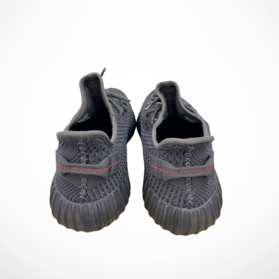 Men Yeezy Boost 350 V2 (Dark Grey)