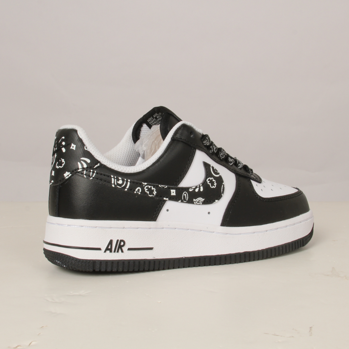 Women Sneaker Air force Print (White*Black)