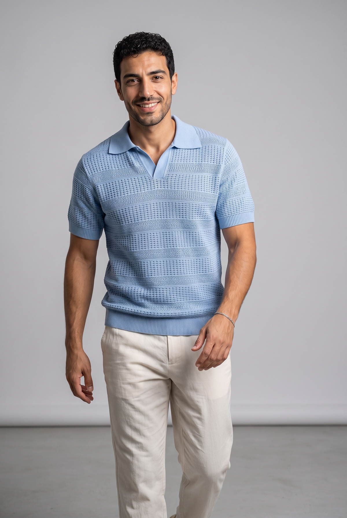 Men knitted Polo Shirt With A Textured Striped Pattern