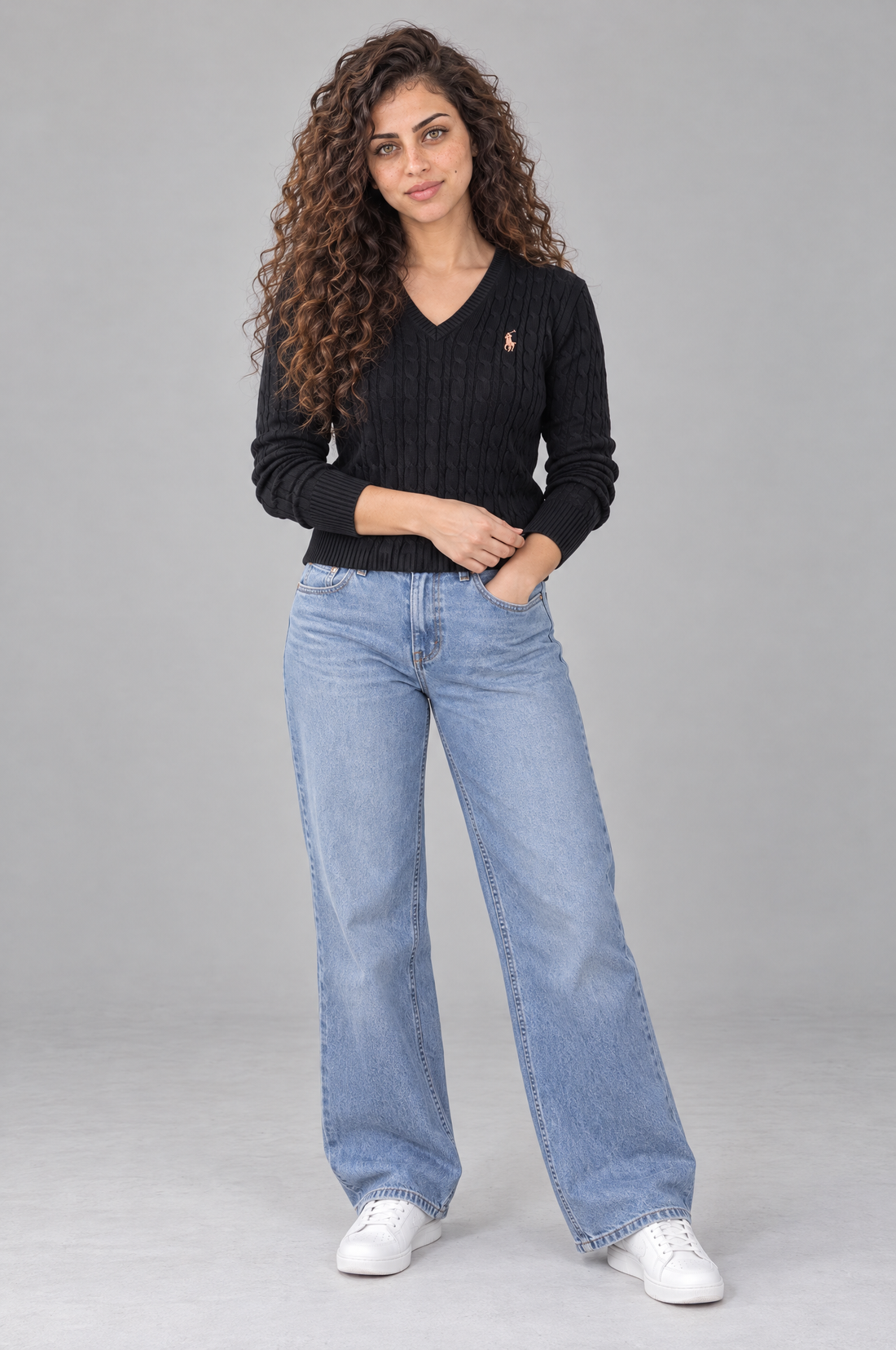 Knit V-Neck Sweater -Slim Fit