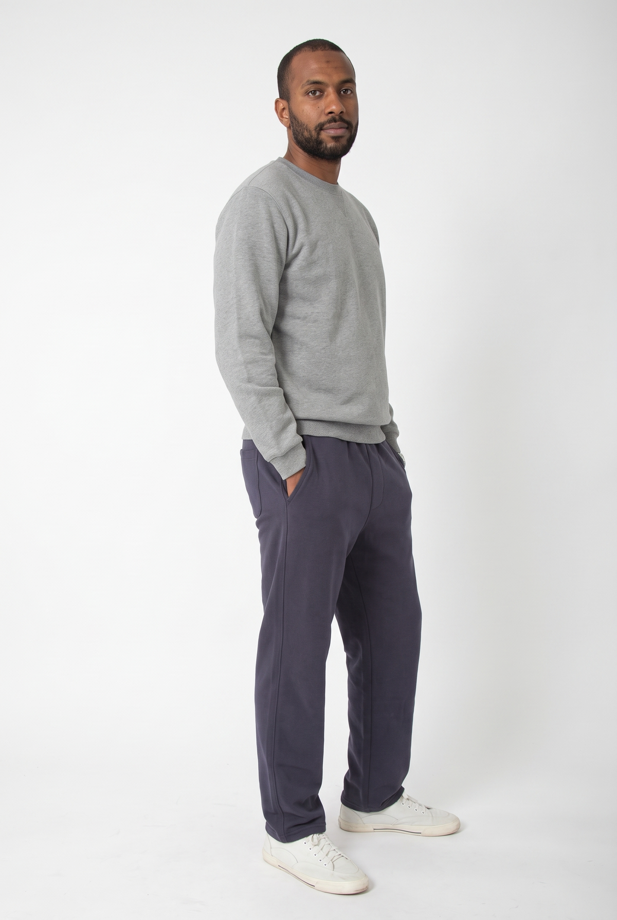 Men  Relaxed Fit Pants (Blue)