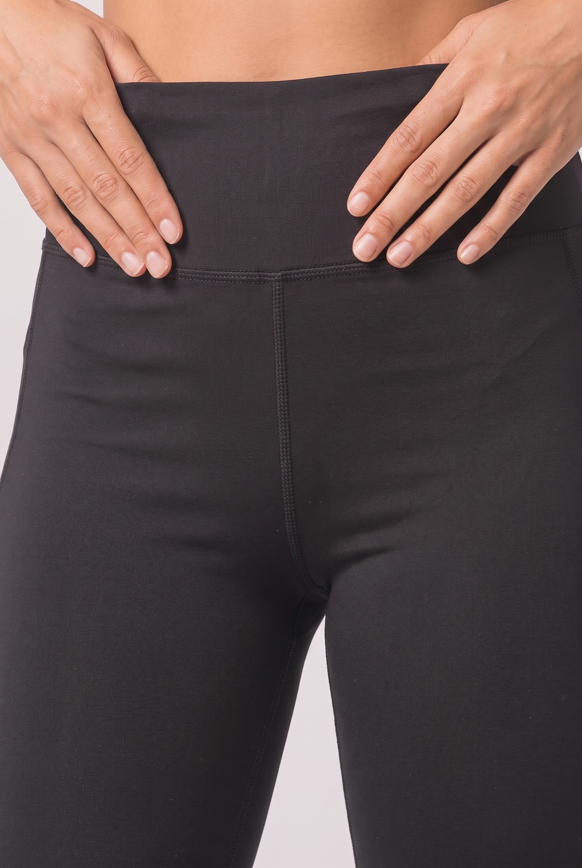 Charleston Flare Pants - Black - Waistband detail