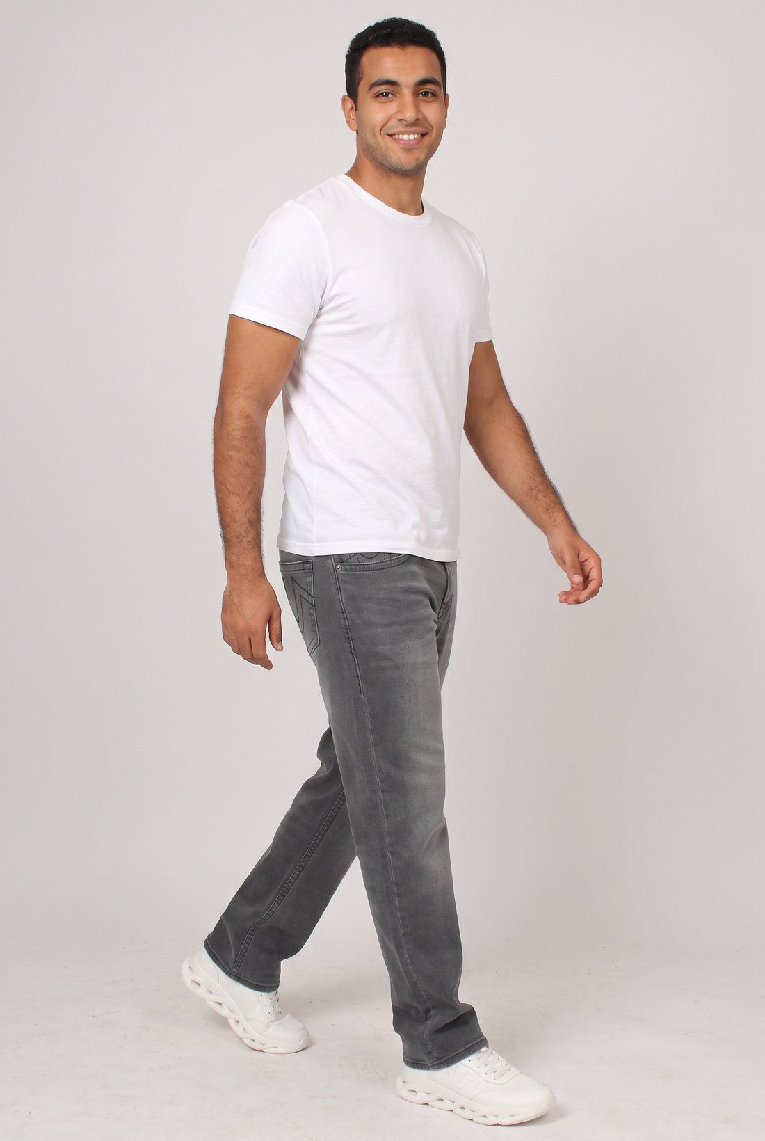 Men Straight Leg Jeans T.R (Grey)