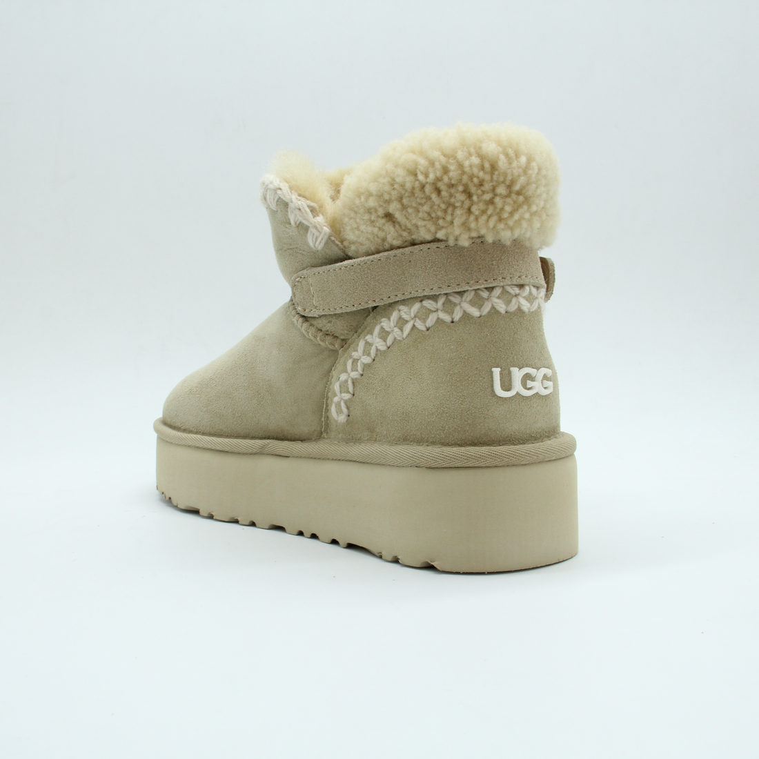 Classic Ultra Locked Mini Boot (Beige)
