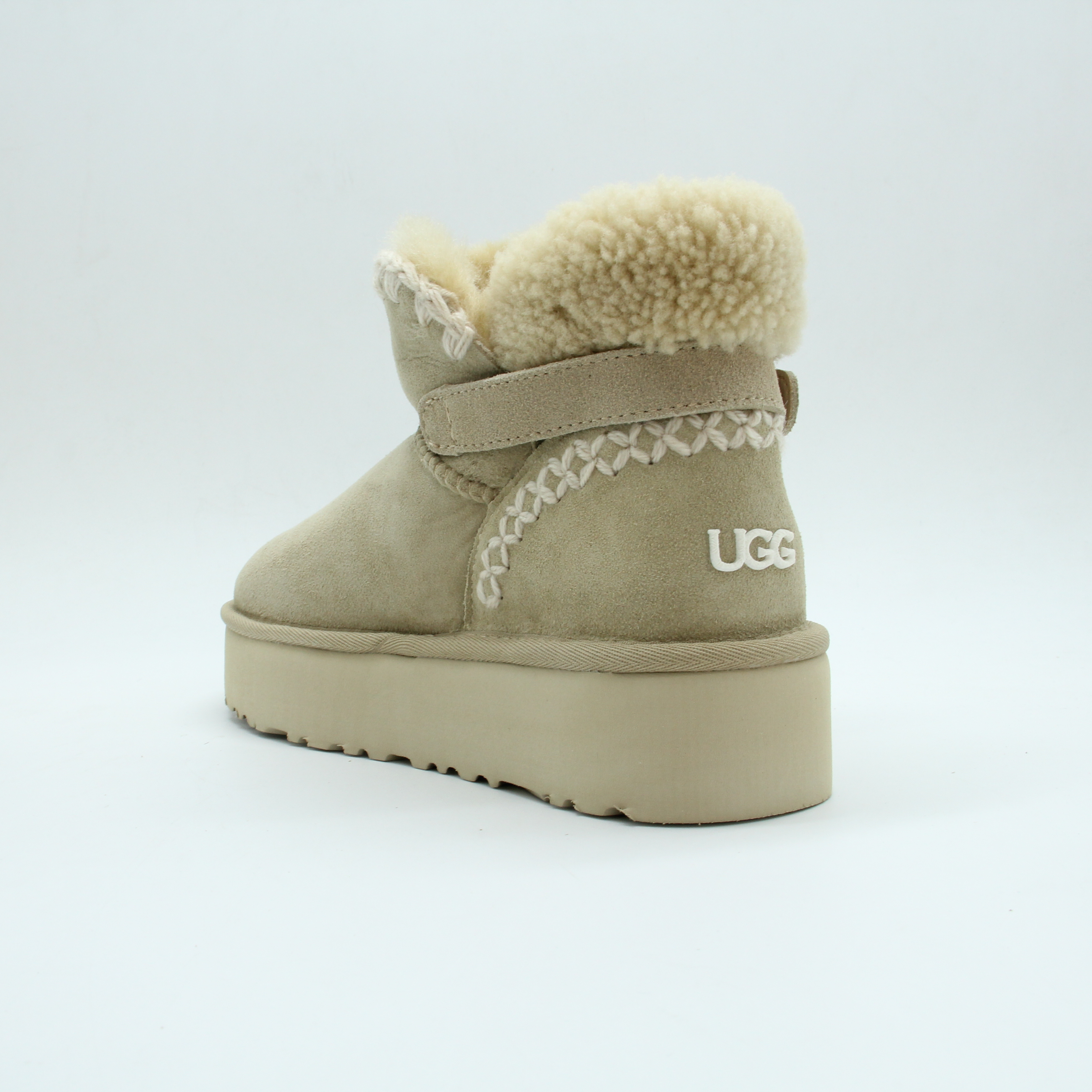 Classic Ultra Locked Mini Boot (Beige)