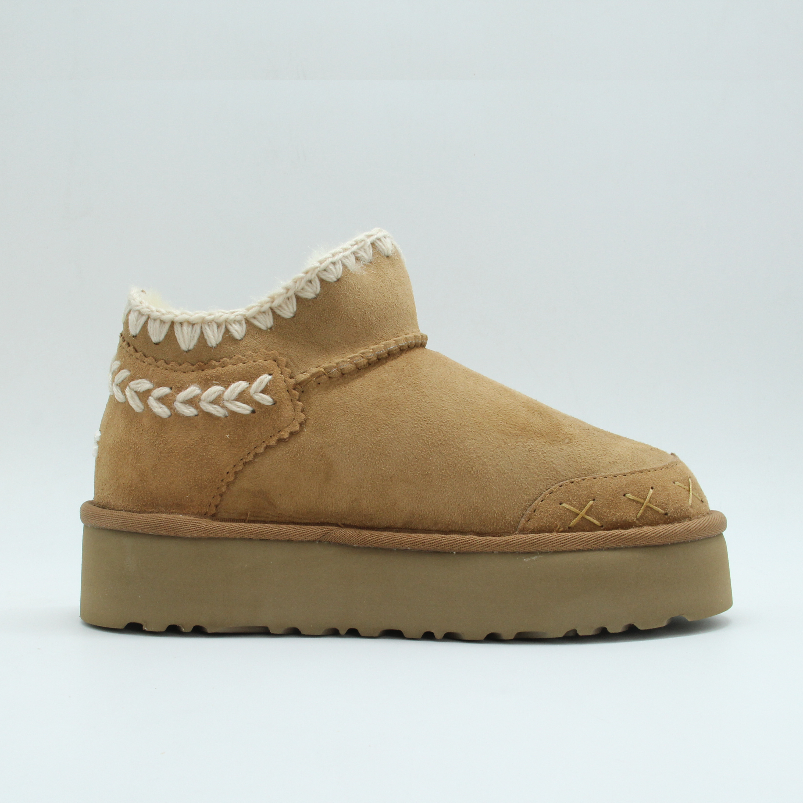 Classic Ultra Printed Mini Boot (Chestnut)