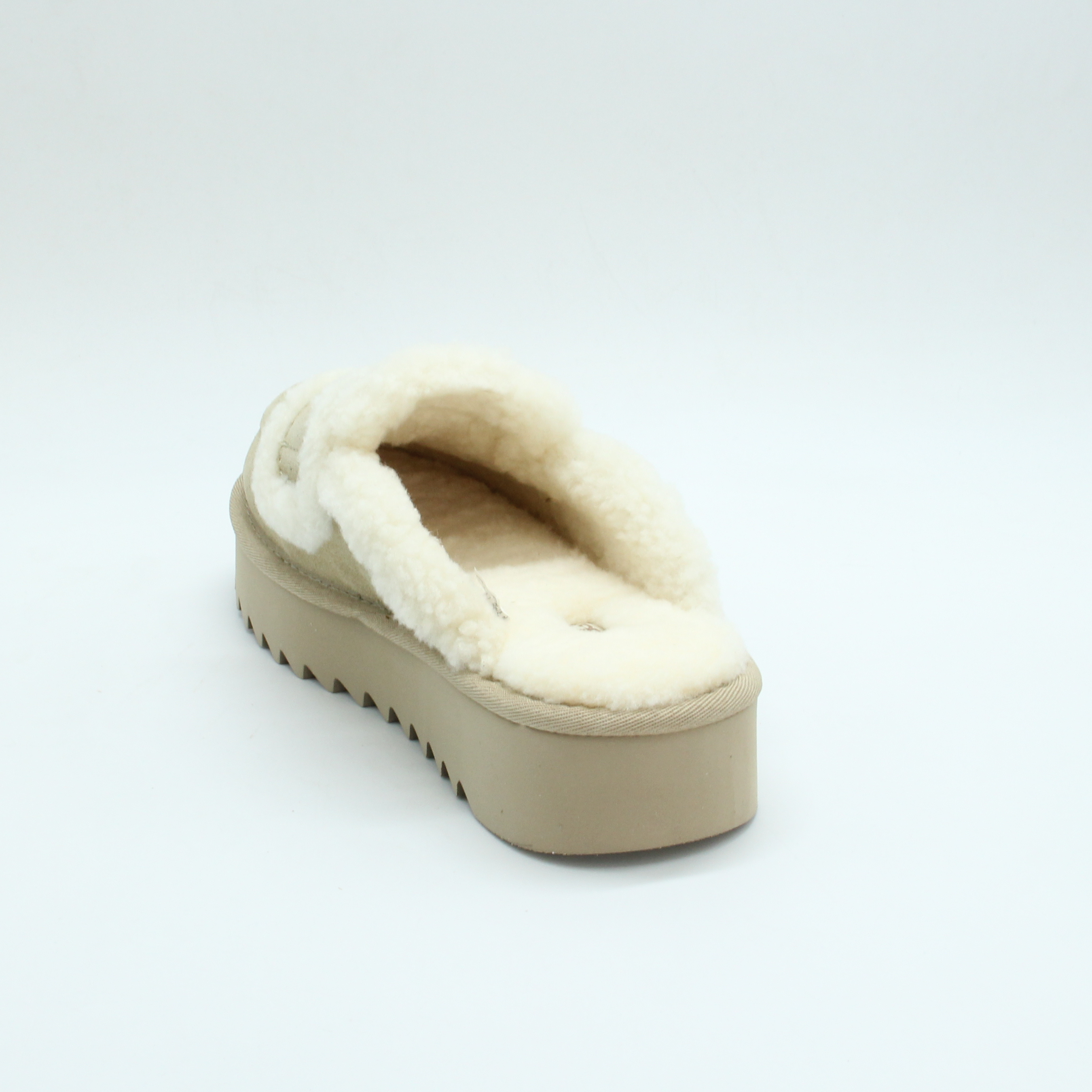 Erin Platform Scuff Shearling Slipper (Sand)