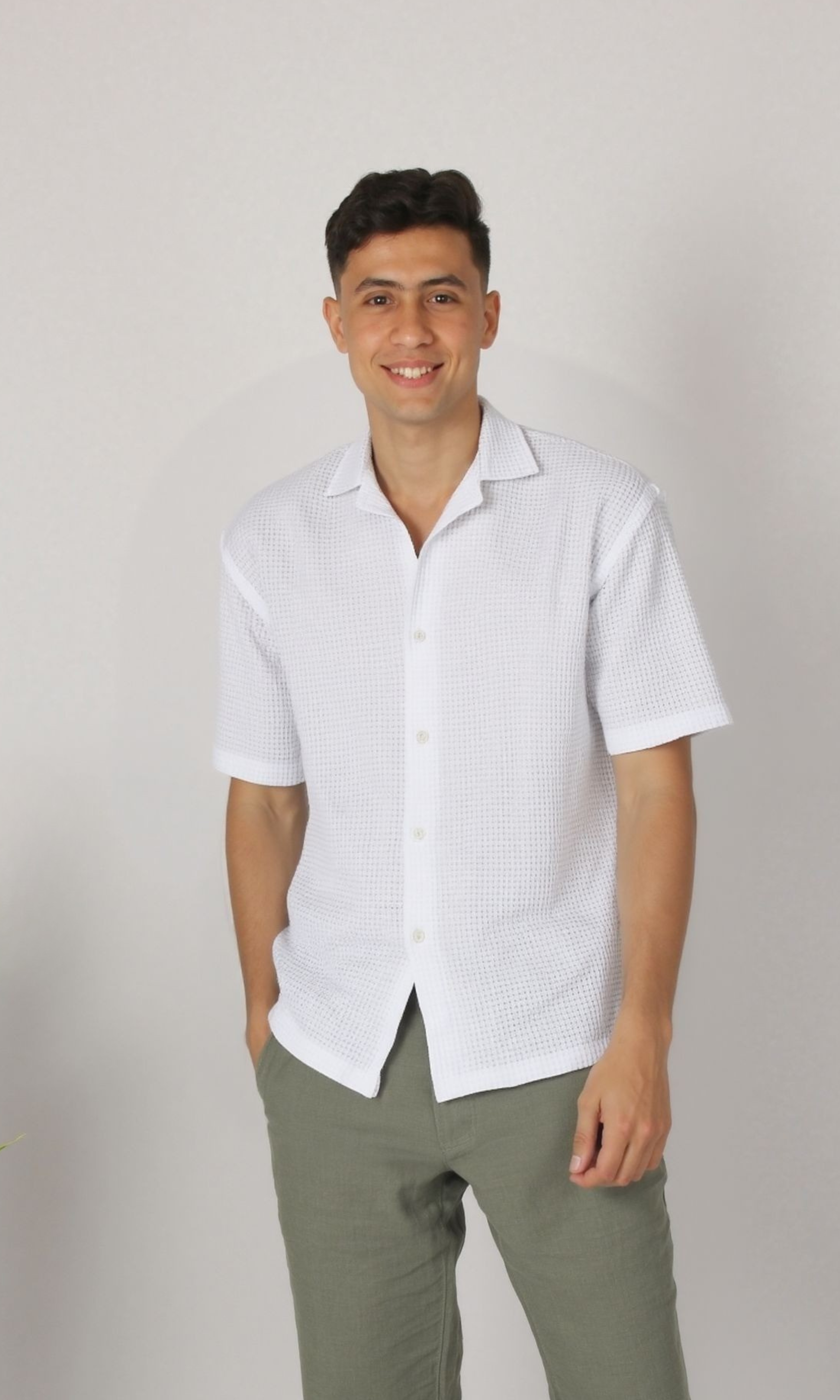 Men Regular Fit Texture Shirt (White)