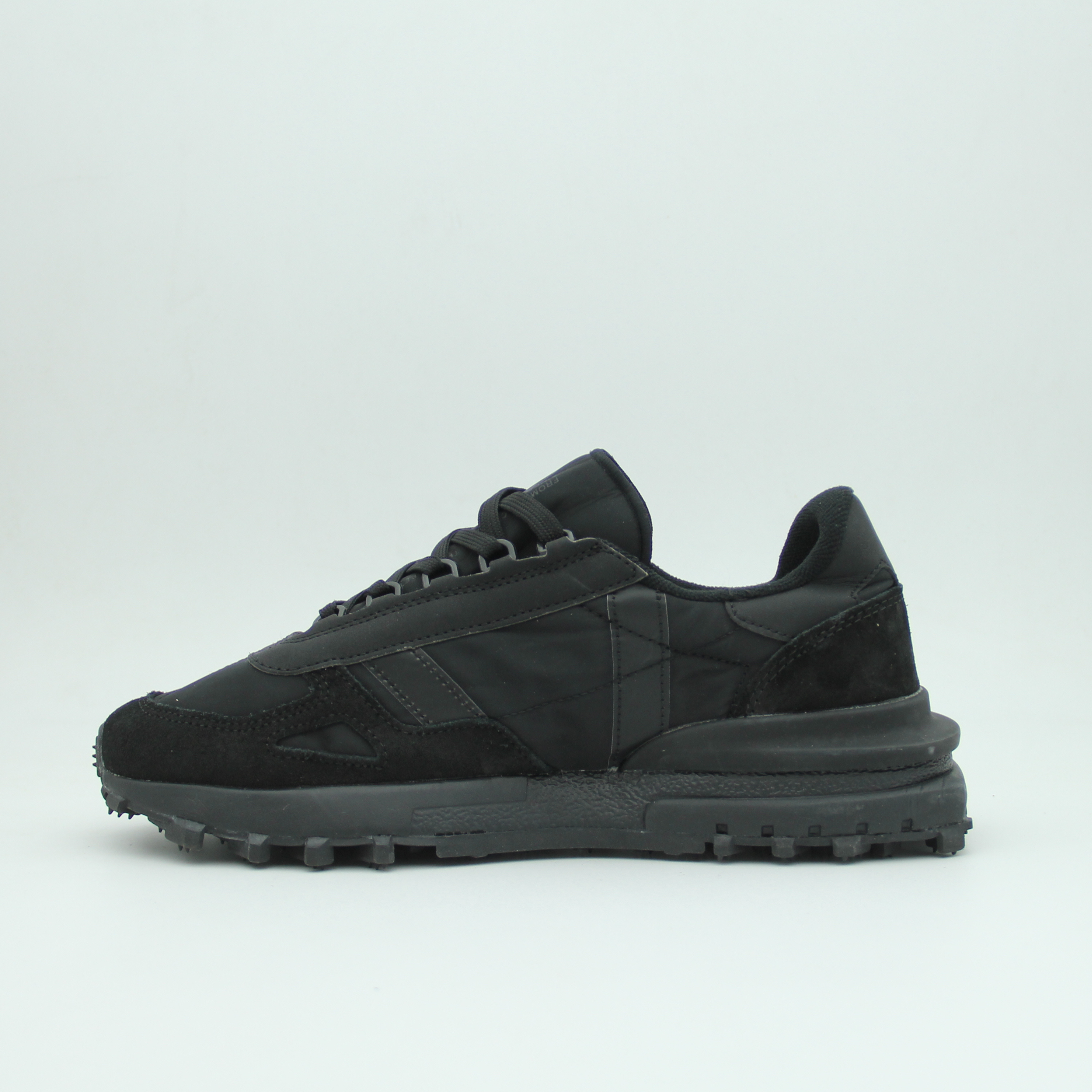 Men Elite Active Trainers (Full Black)
