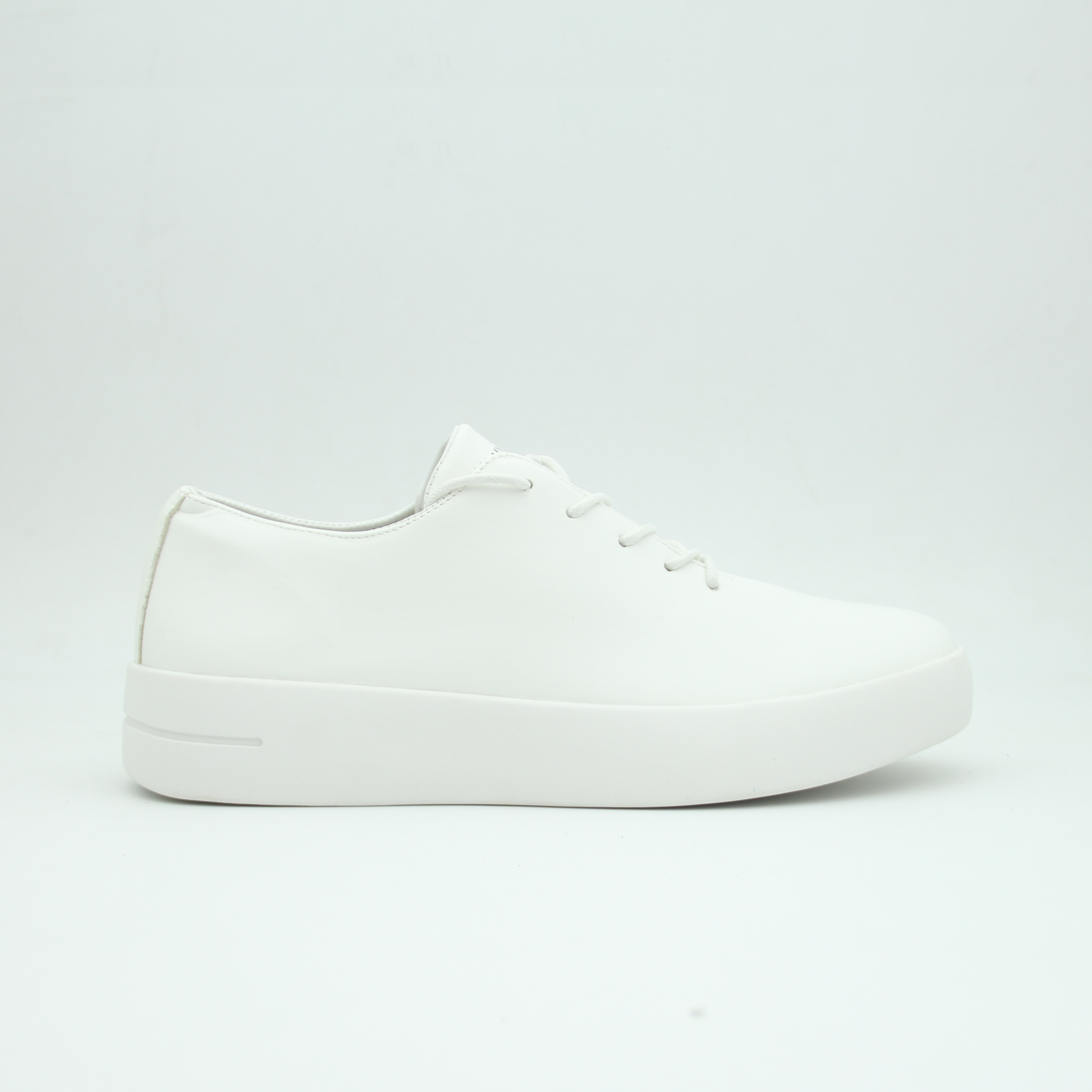Men Tommy APOM sneakers (Full White)