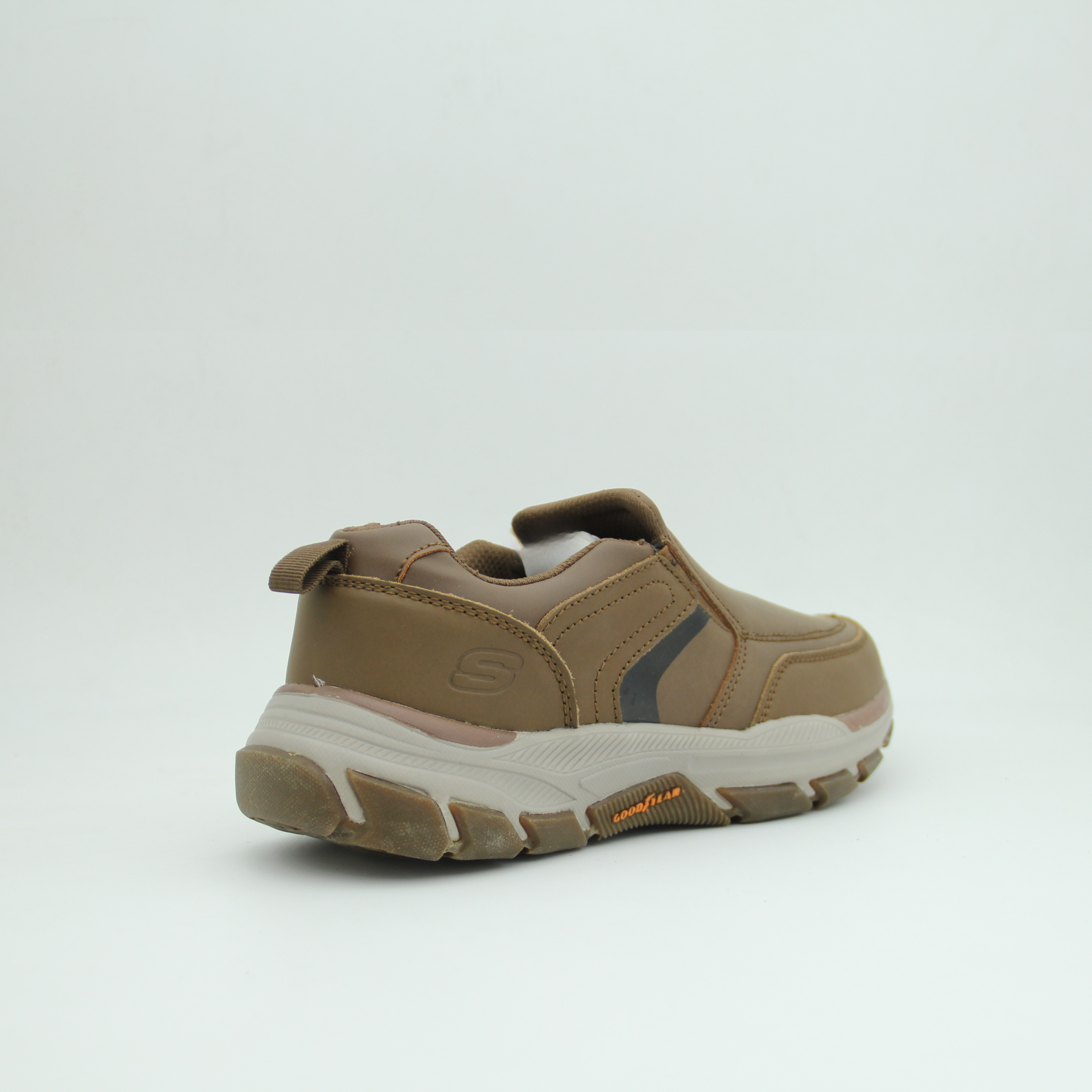 Men Skechers Goodyear Leather Slip-On (Brown)
