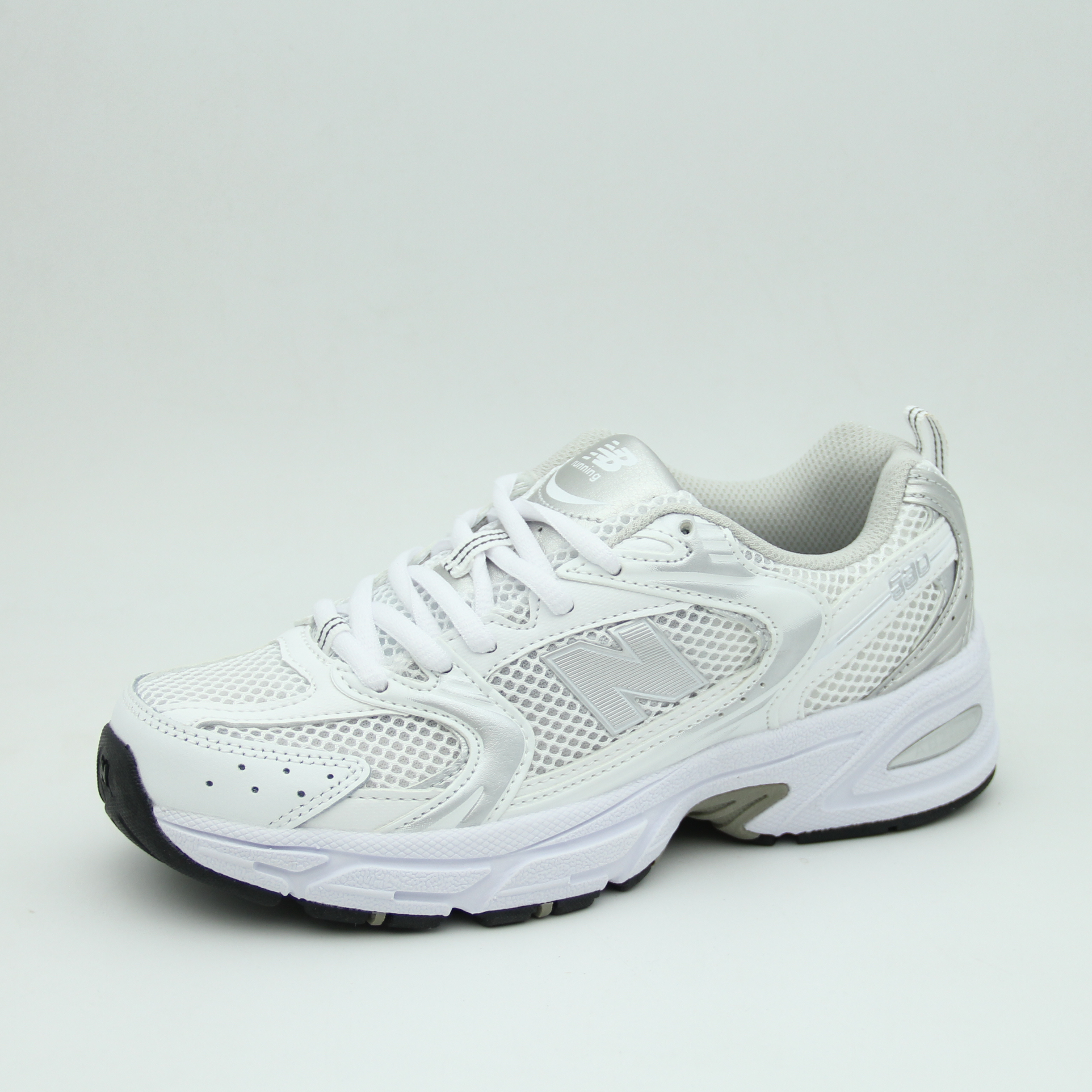 Sneakers 530 (White-Silver)