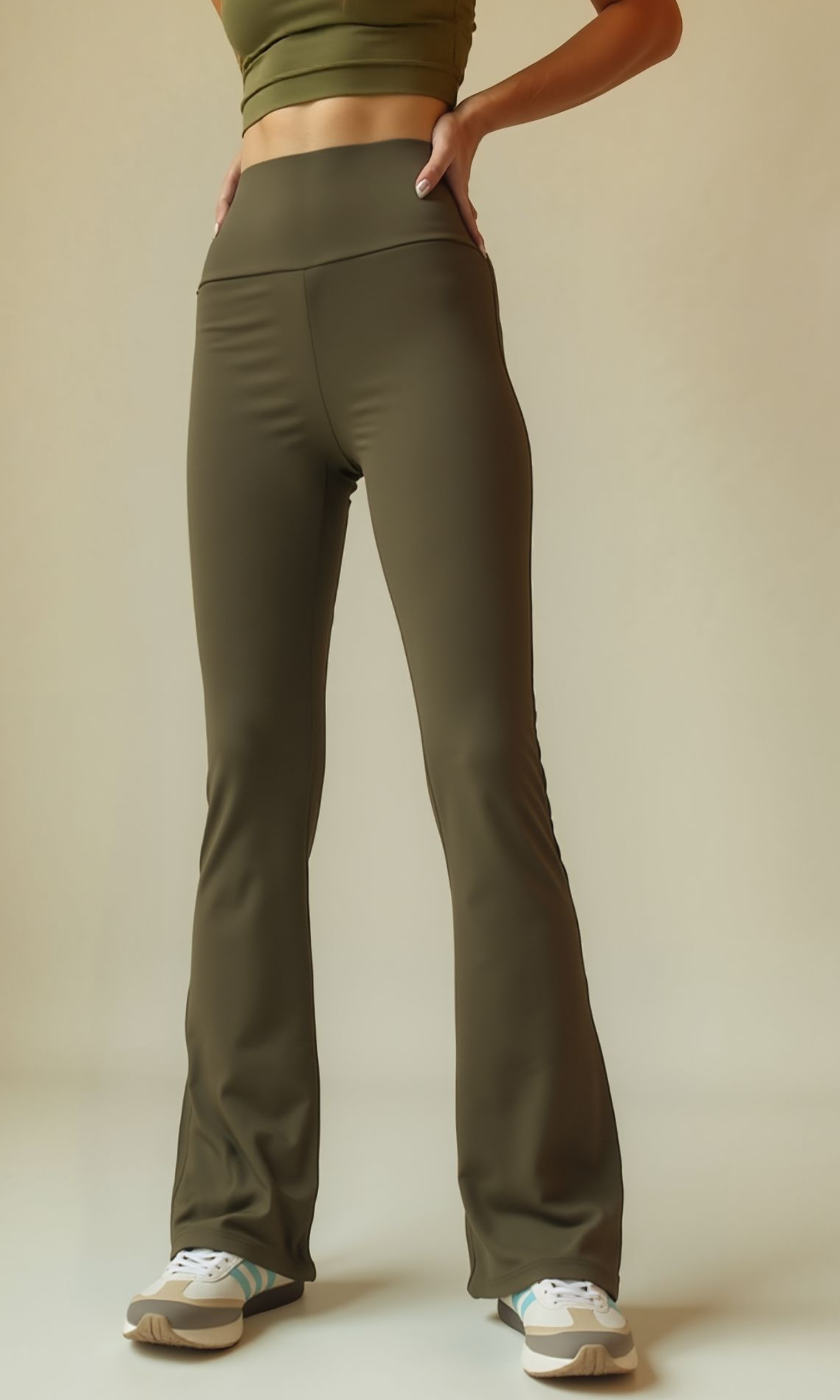 NUT Women Active High-Rise Flare Leggings