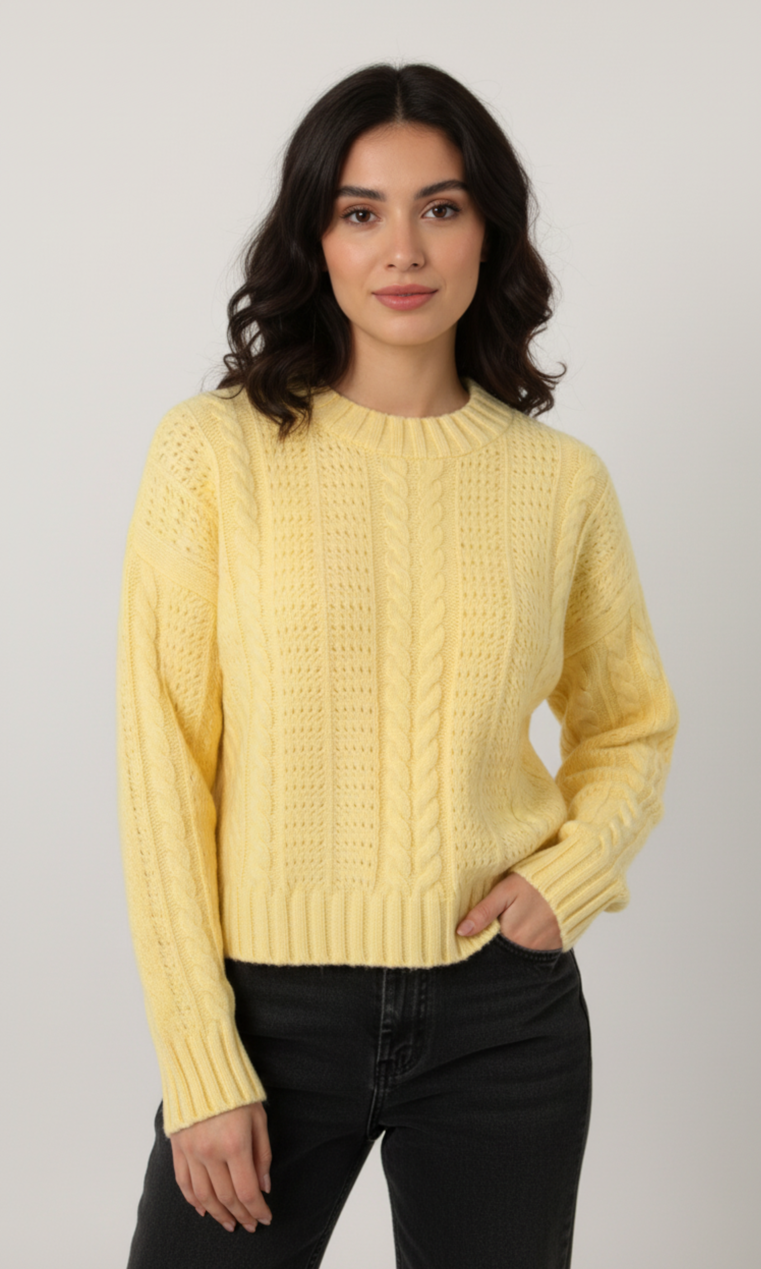 Women Cable-Knit Crew Neck Sweater