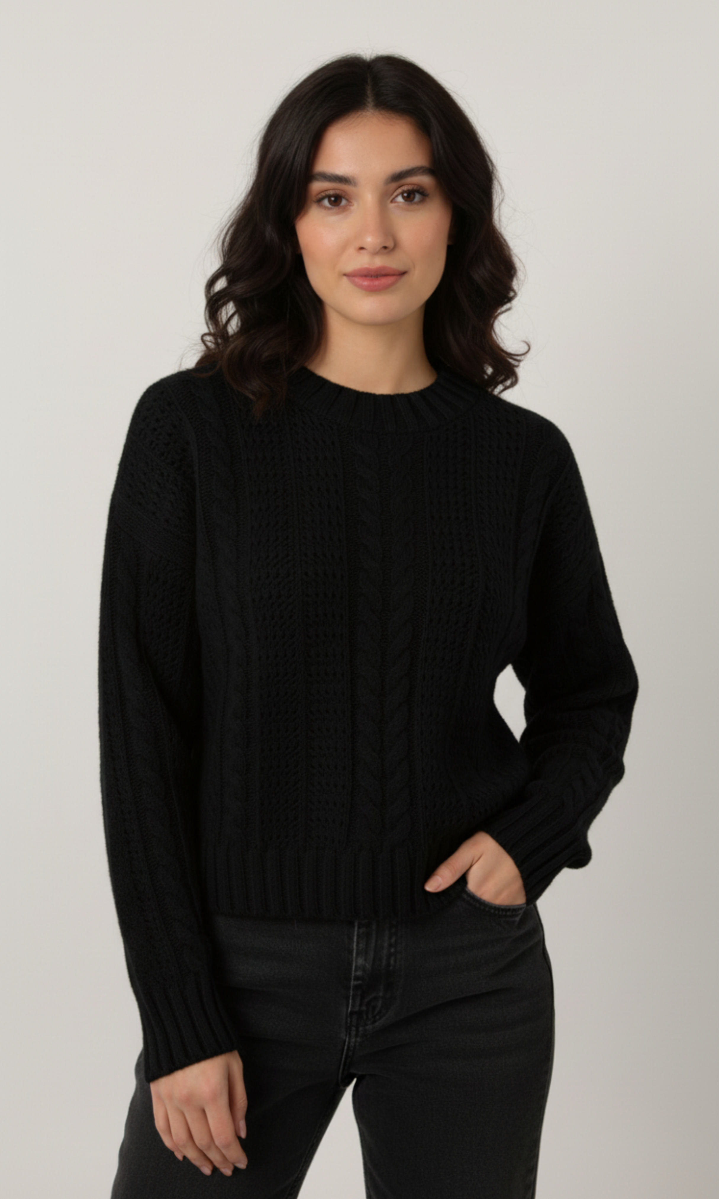 Women Cable-Knit Crew Neck Sweater