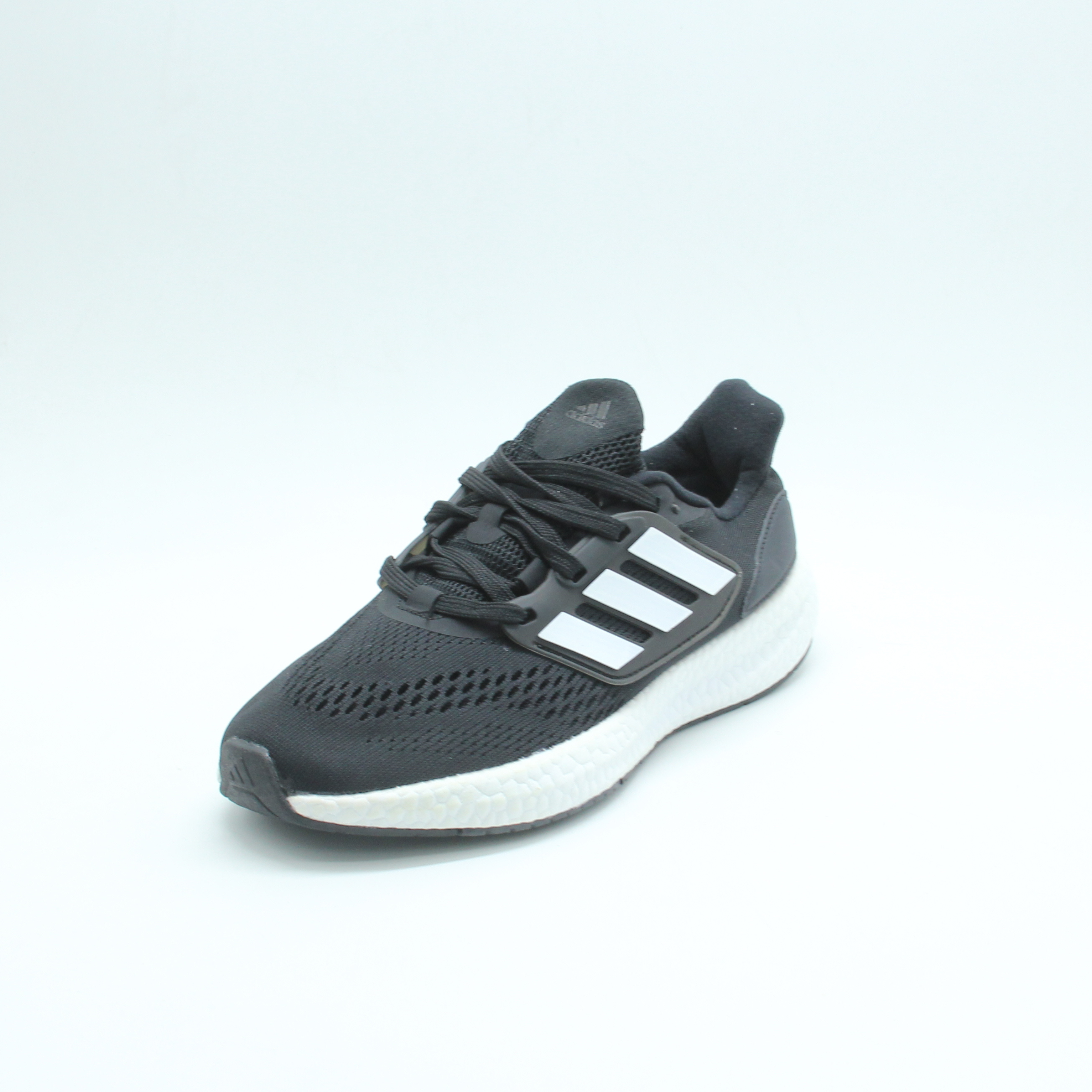 Women Pureboost 22 (Black and White)