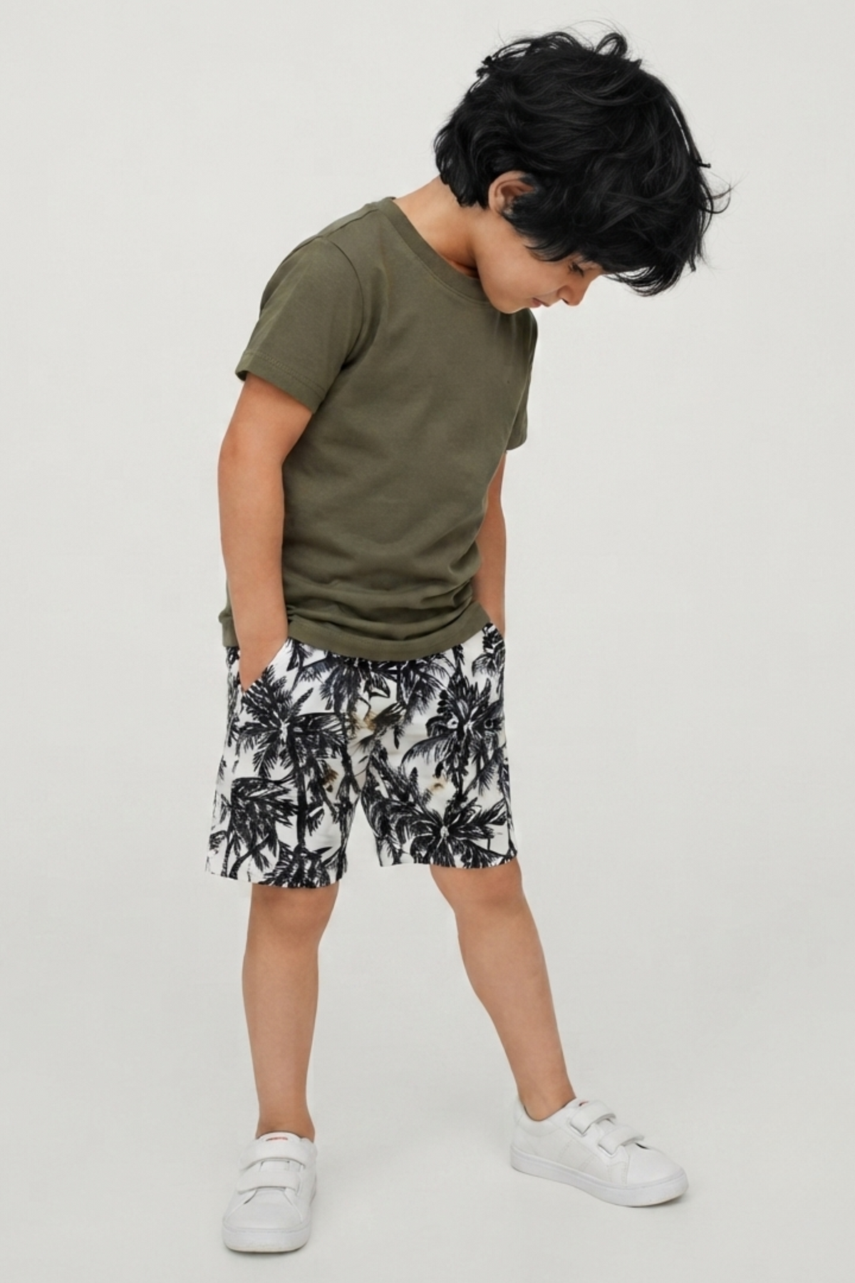 Kids Beach Pattern Gabardine Short (White*Black)