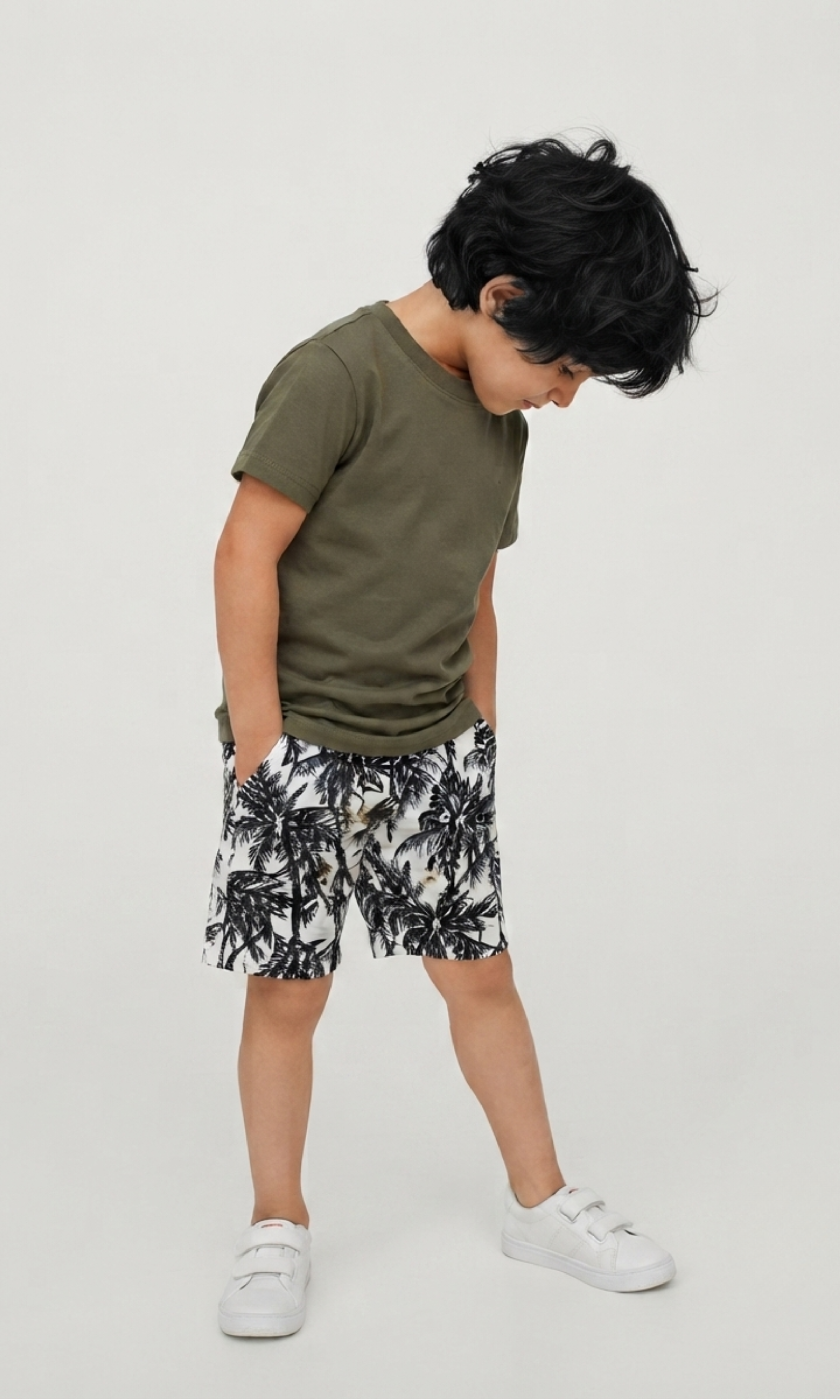 Kids Beach Pattern Gabardine Short (White*Black)
