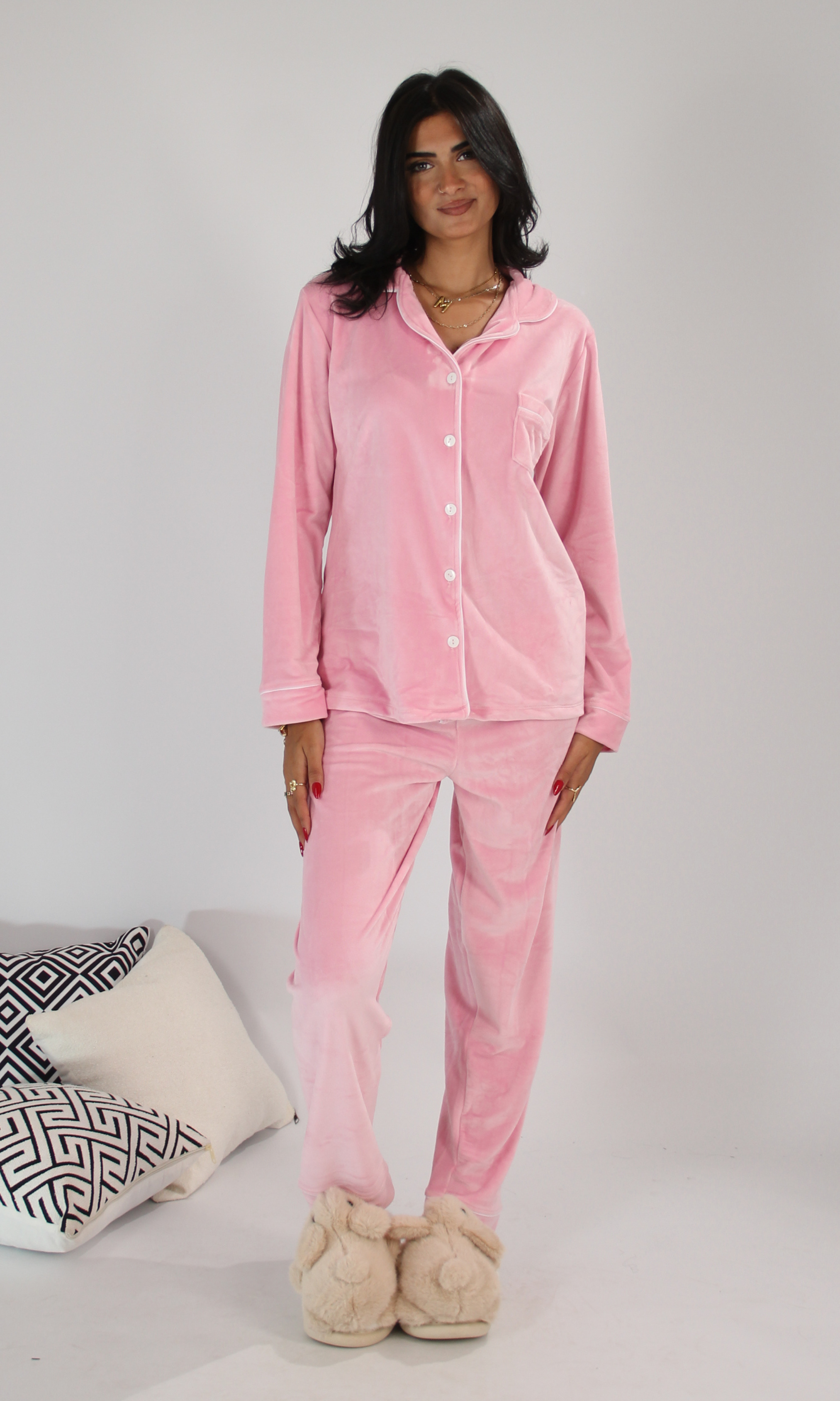 Women Classic Velvet Pajamas Set