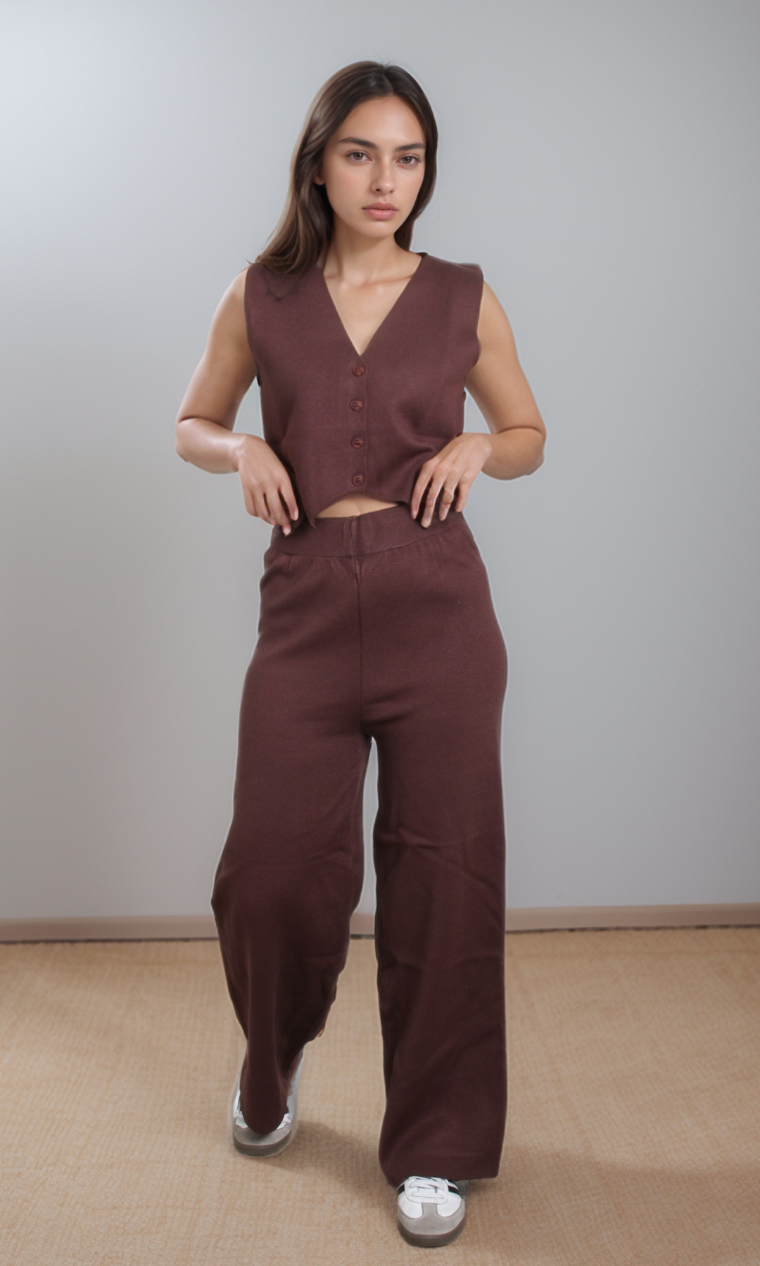 Two-Piece Women Knitted Set (Brown)