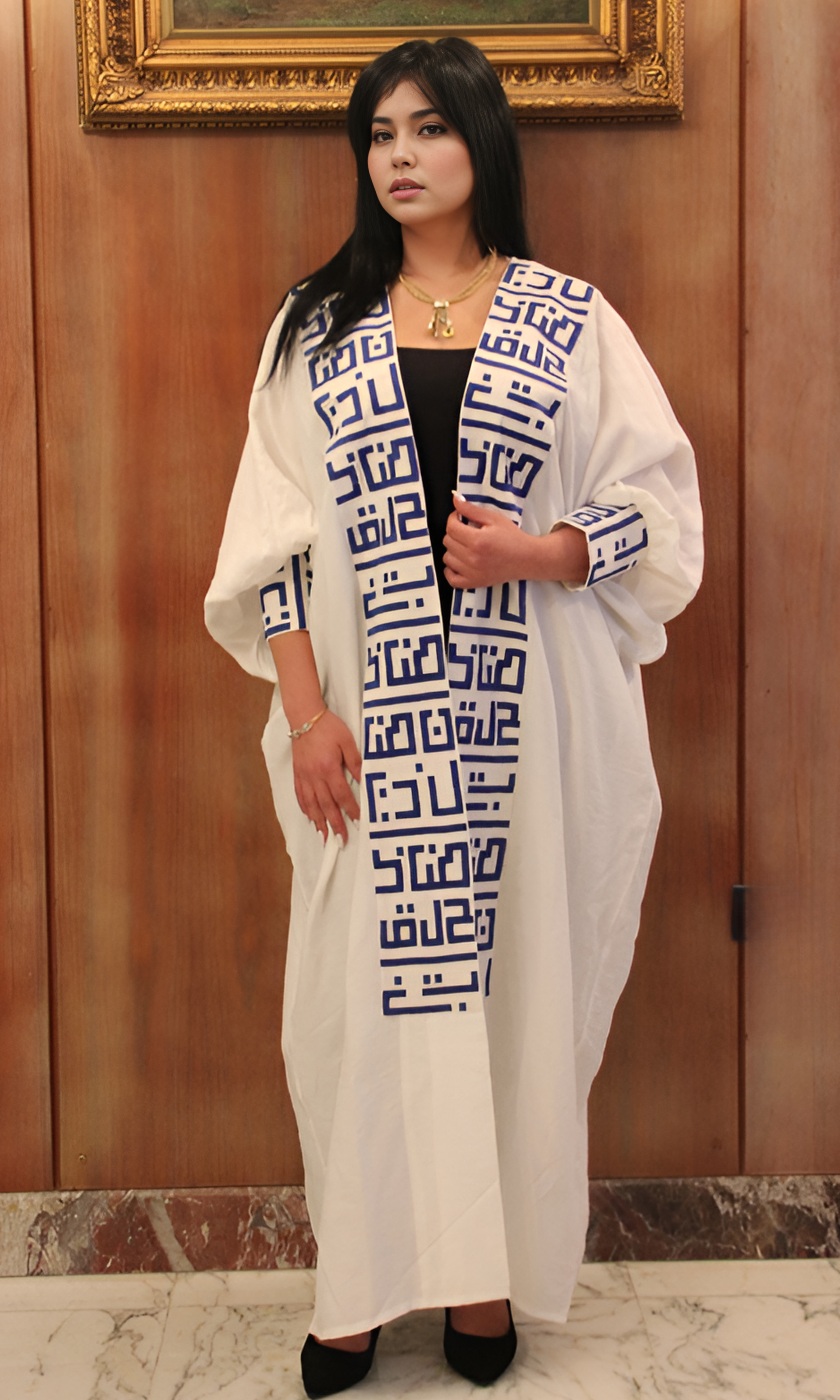 Women Arabic calligraphy Kaftan (White-Navy)