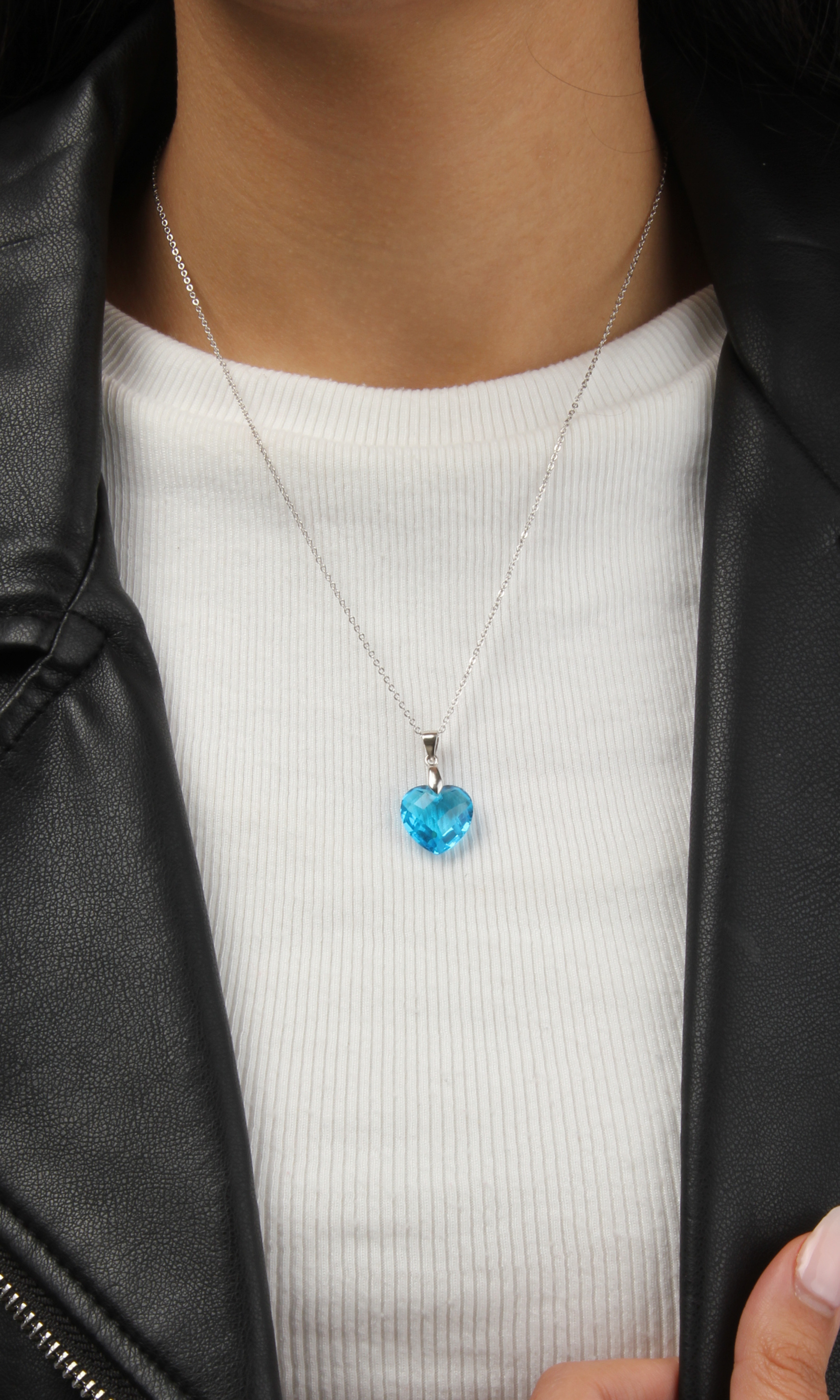 Women Silver Necklace Titanic Heart - Crystal (Navy Blue)