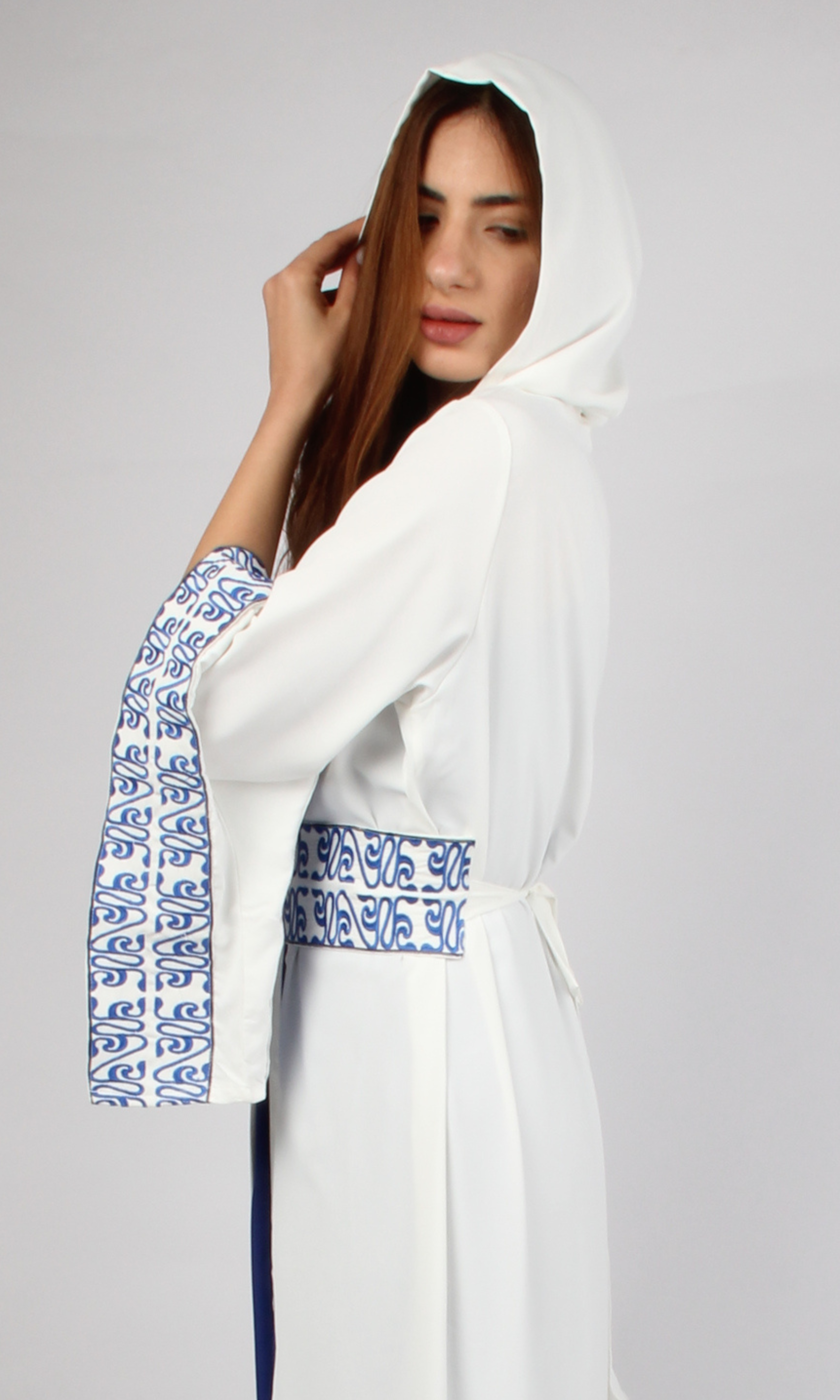 Women Dress Kaftan With Belt & Capuchon (White)