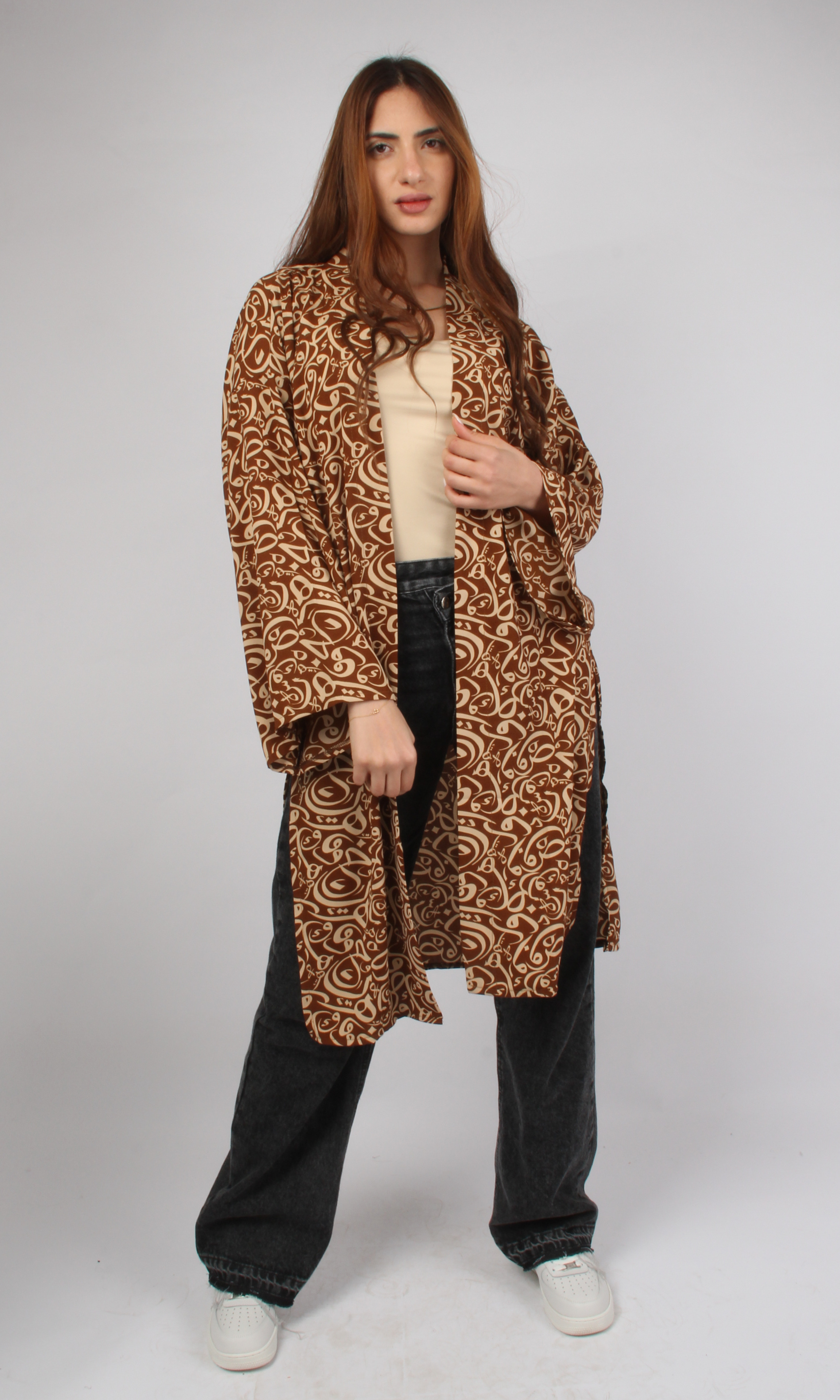 Women Short Cardigan Arabic Letter (Brown)