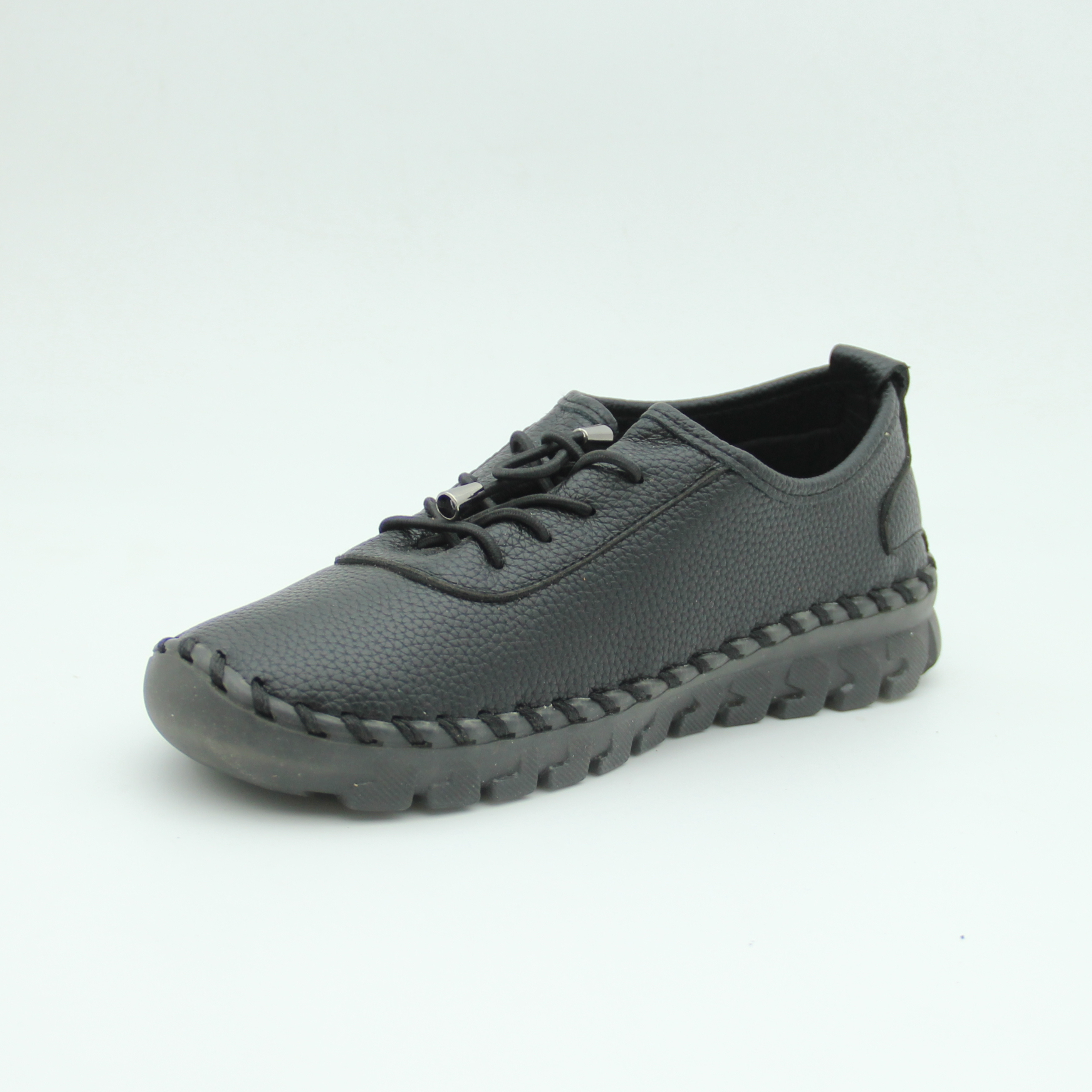 Women Casual Leather Sneaker With Non-Slip Rubber (Black)