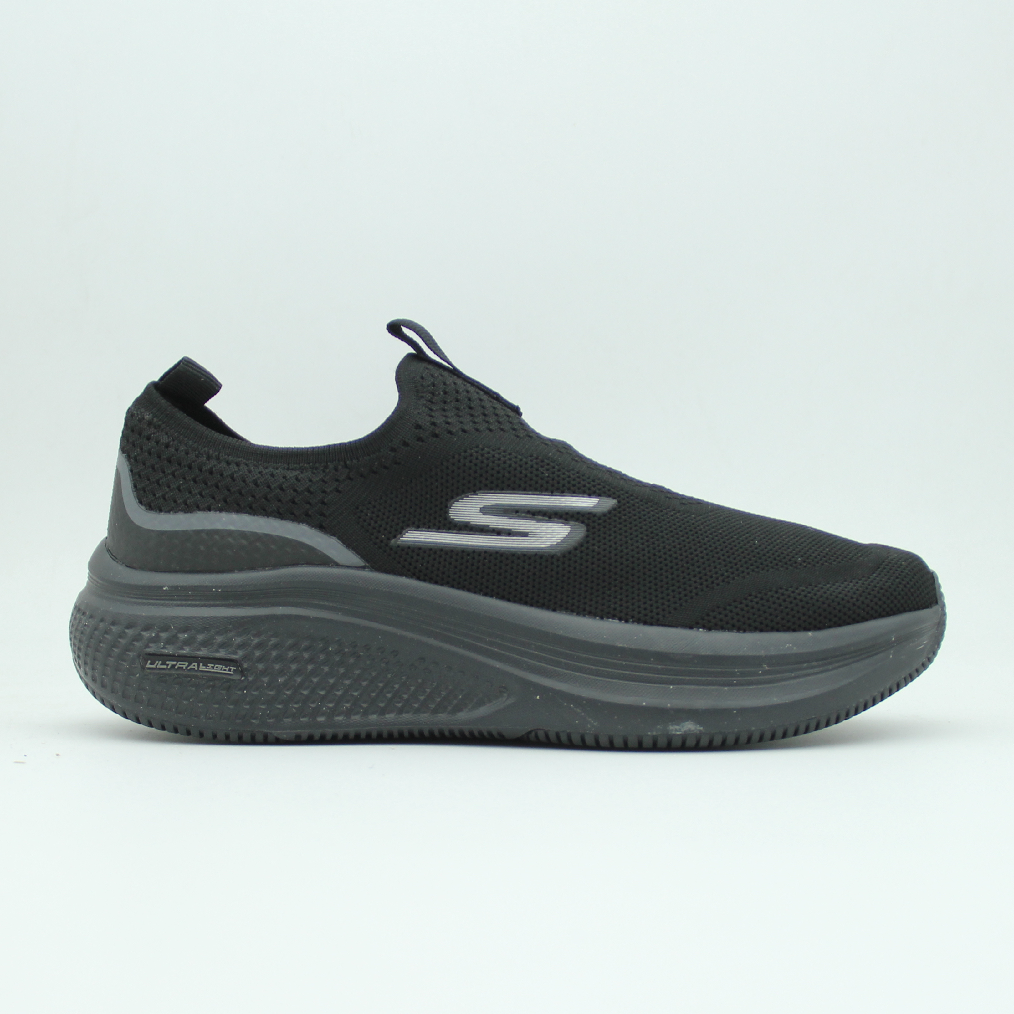 Men Skechers Relaxed Fit ULTRA LIGHT (Full Black)
