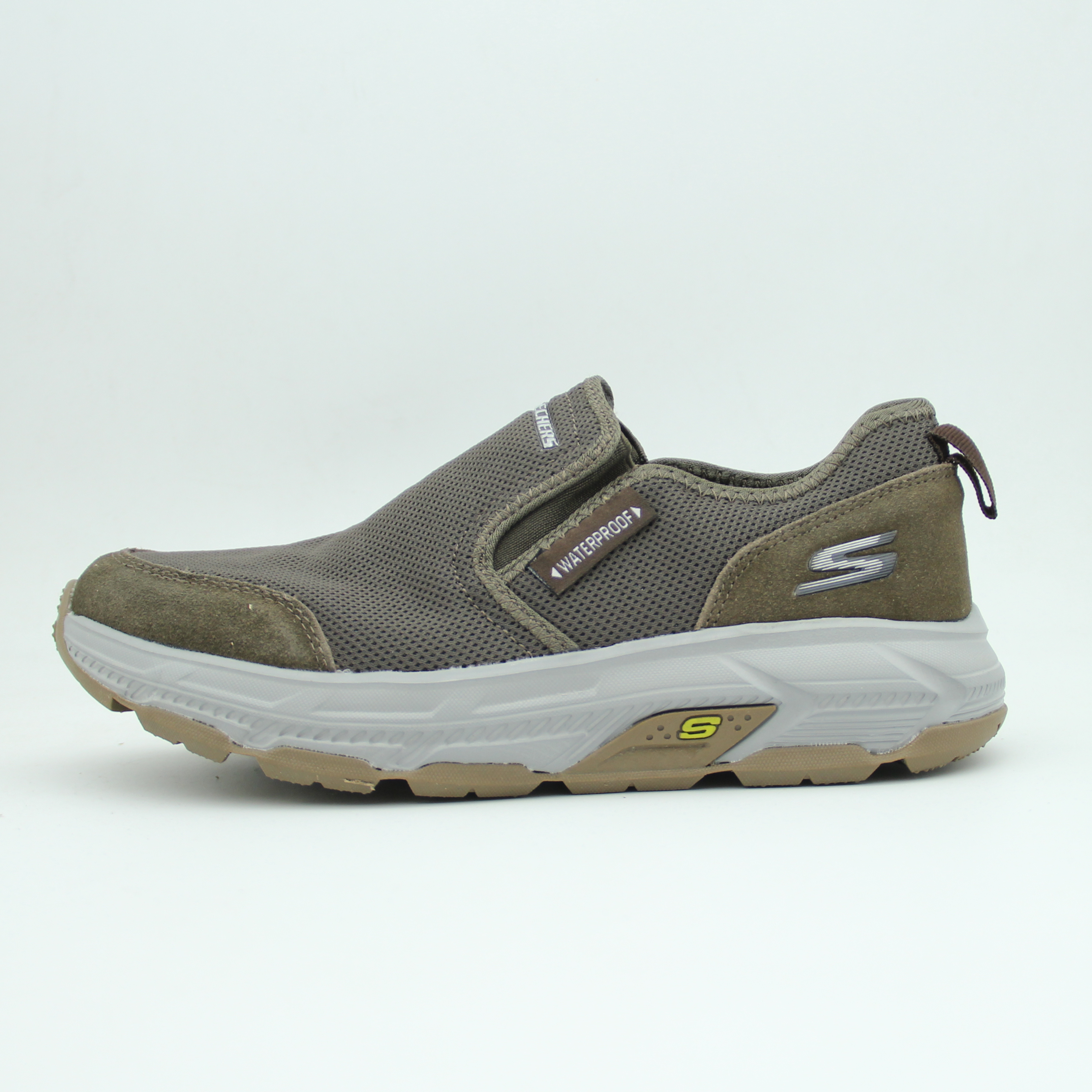 Men Skechers Relaxed Fit Water Proof (Brown)