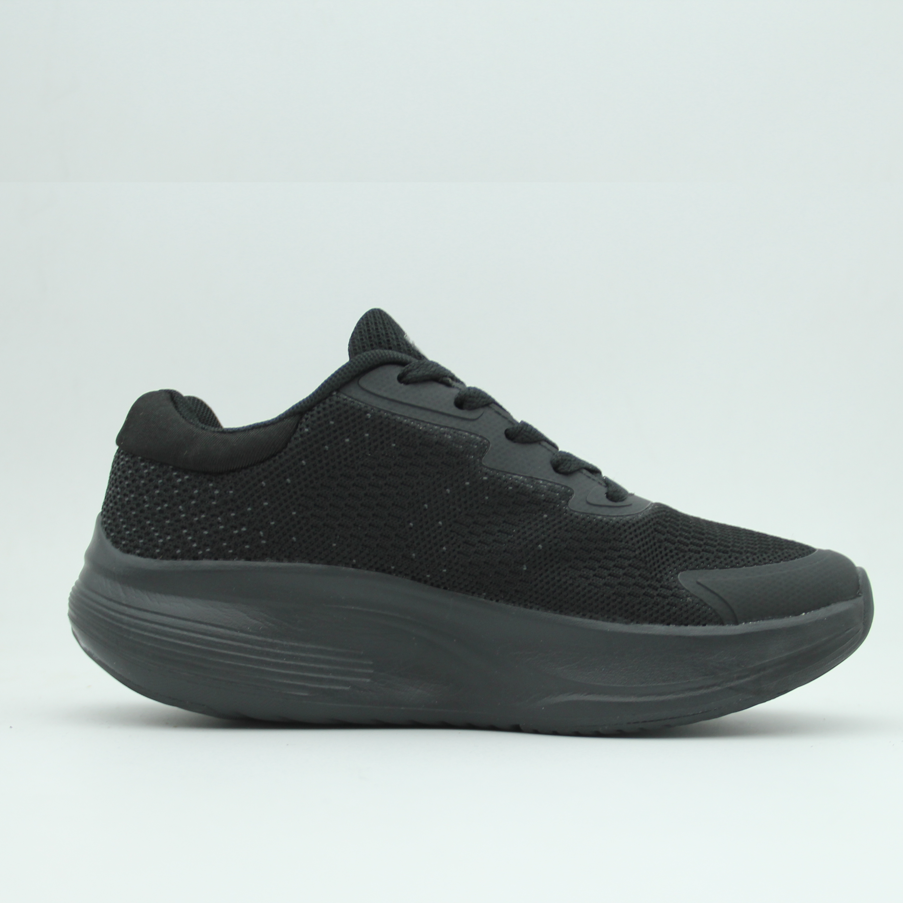 Women Skechers Relaxed Fit MAX CUSHION (Full Black)