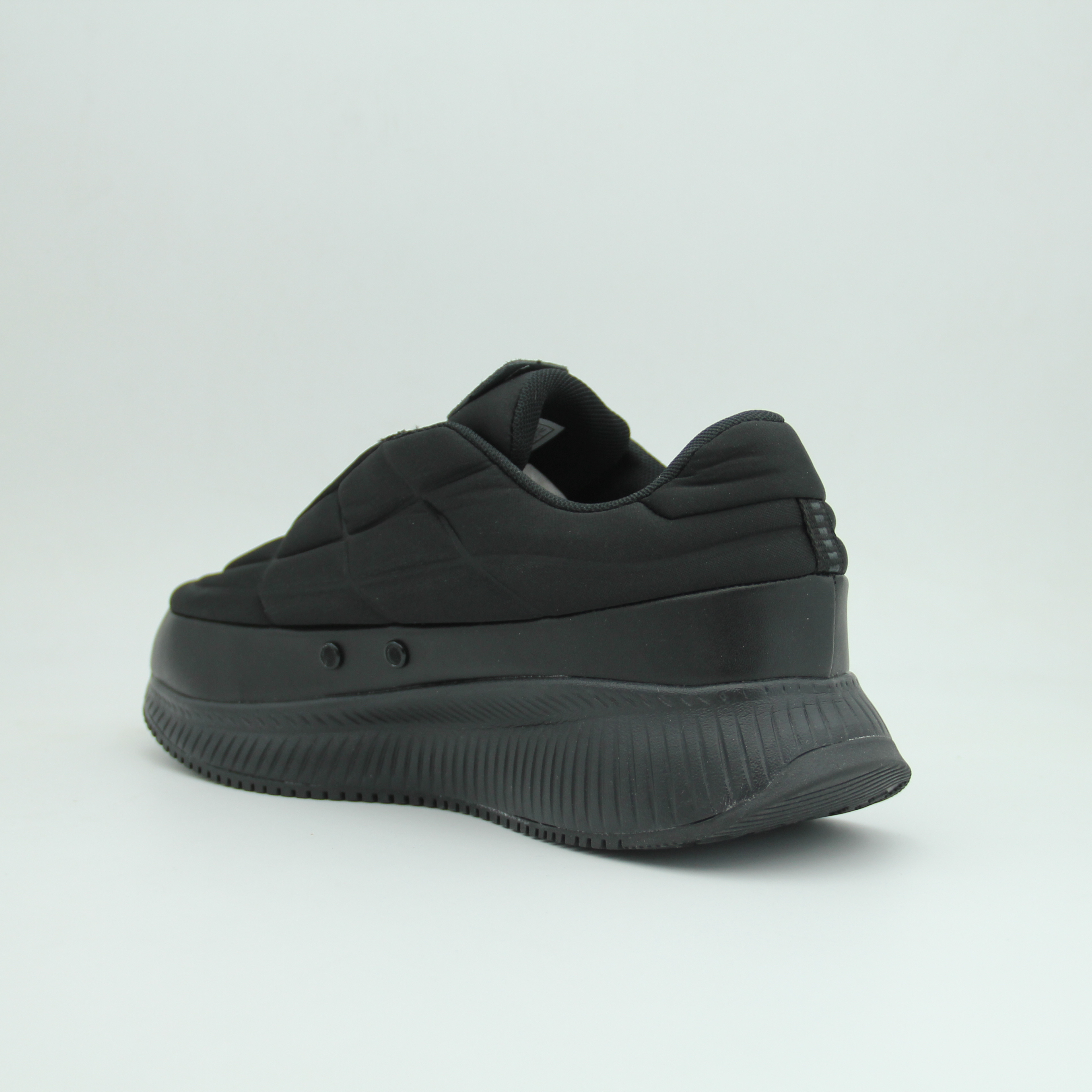 Men TTNM EVO With Knitted Uppers (Black)