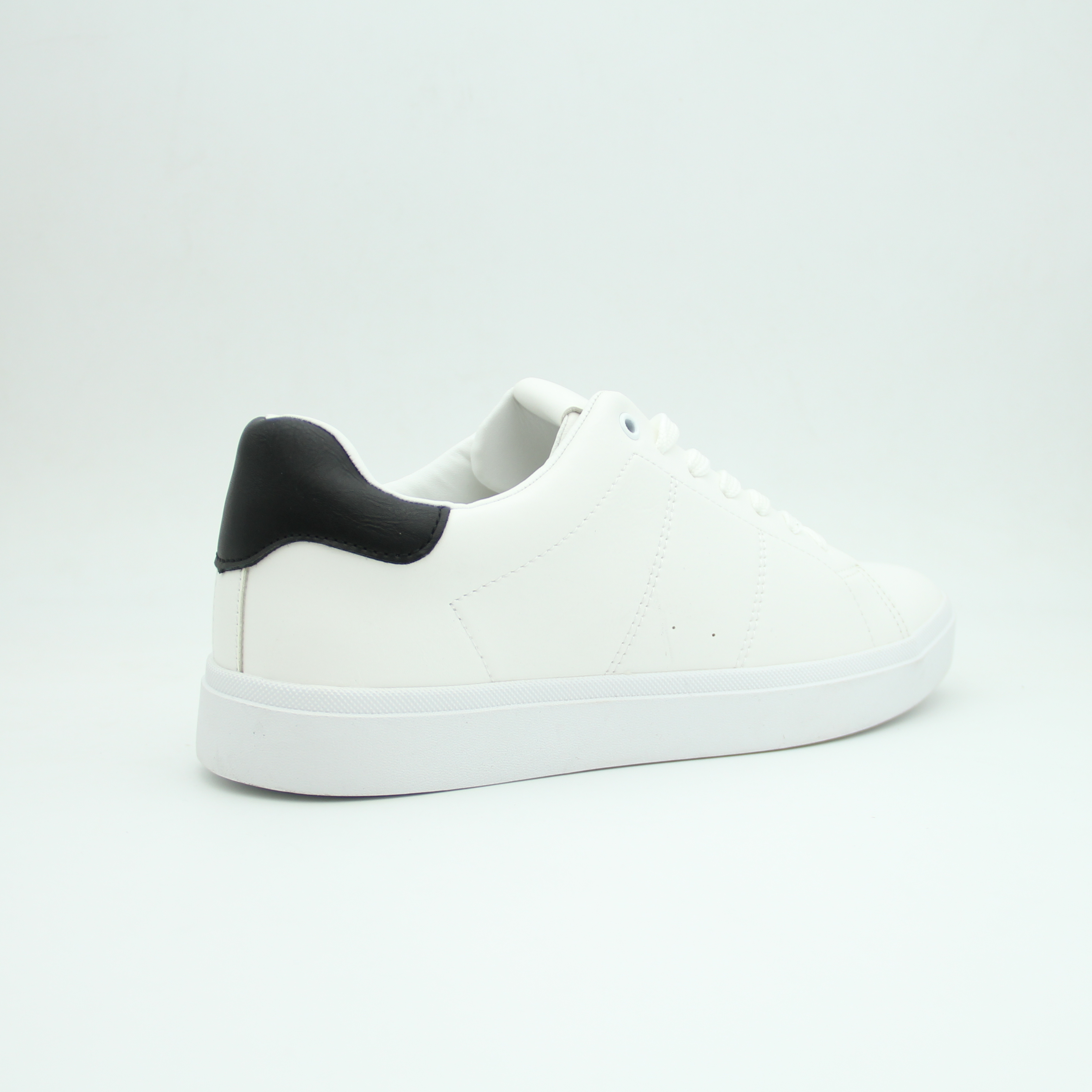 Men Flat Zara (White*Black Back)