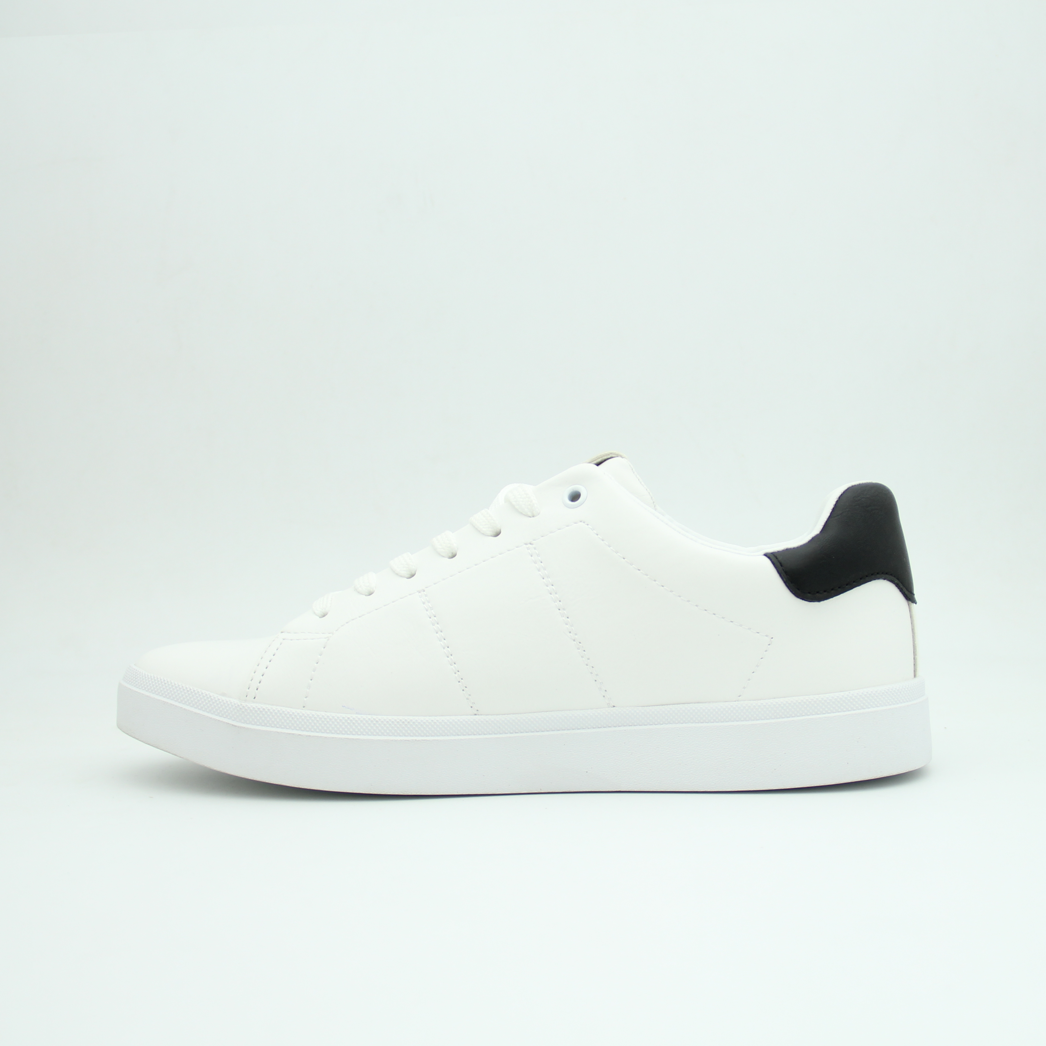 Men Flat Zara (White*Black Back)