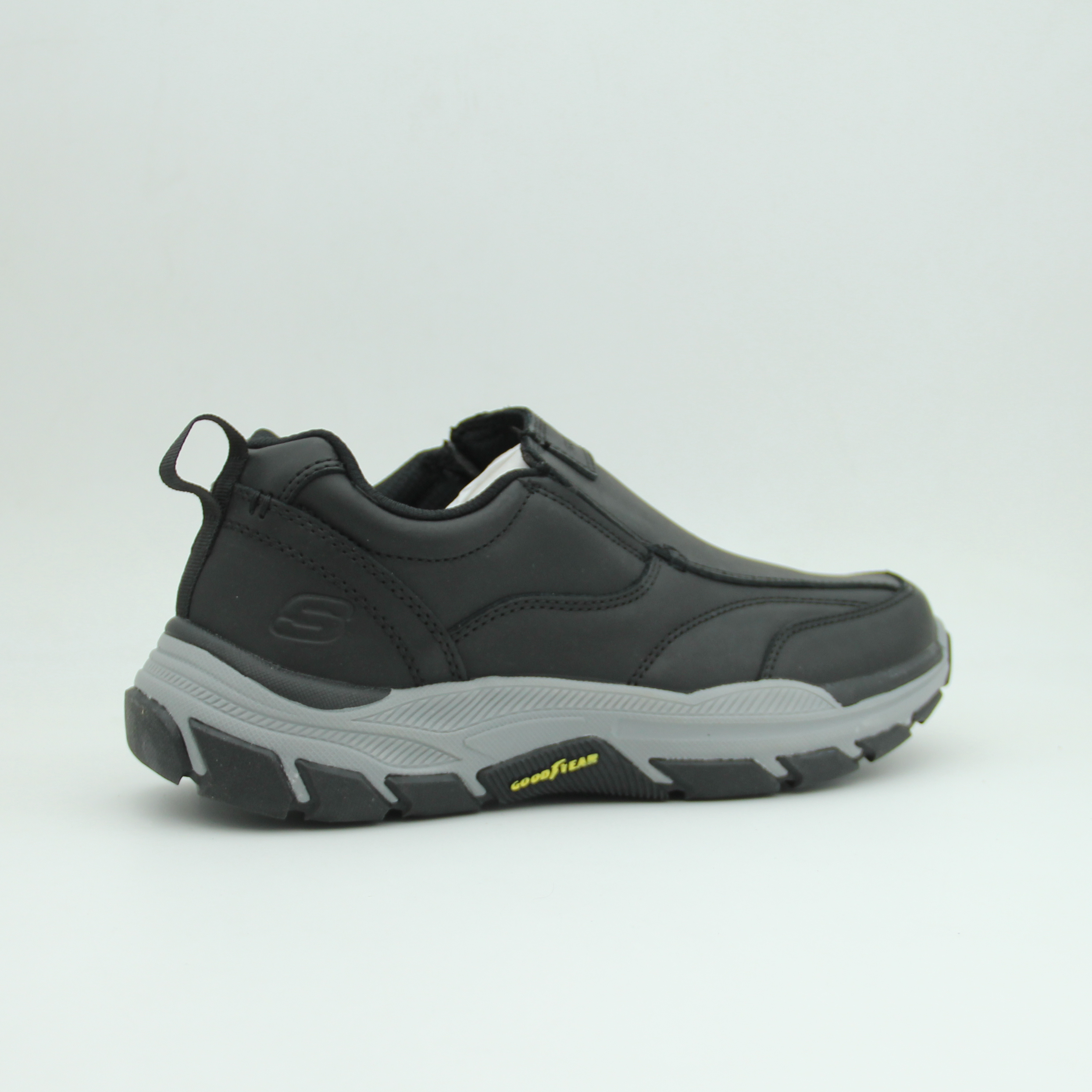Men Skechers Goodyear Leather Slip-On (Black)
