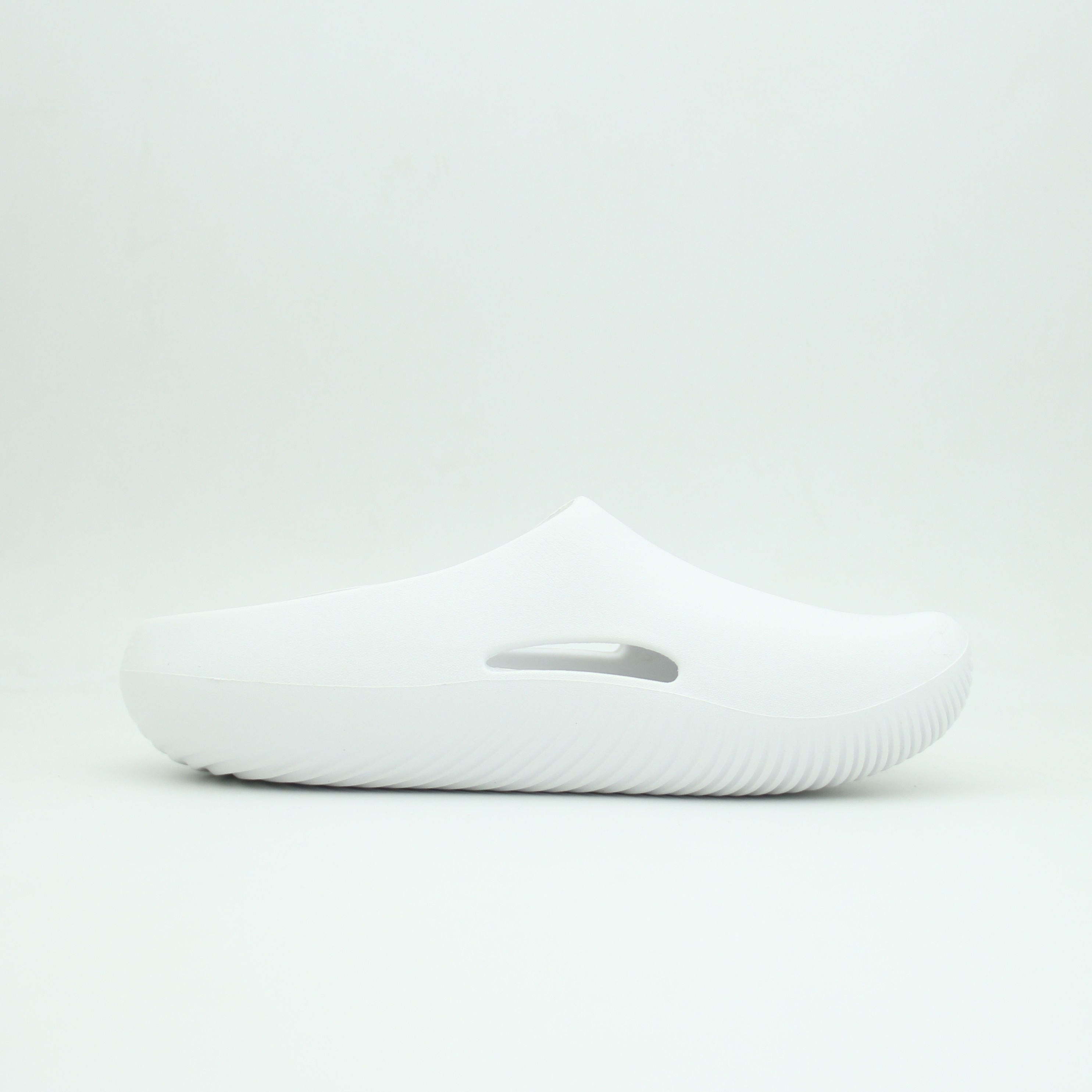 Men Crocs Mellow Clog (White)