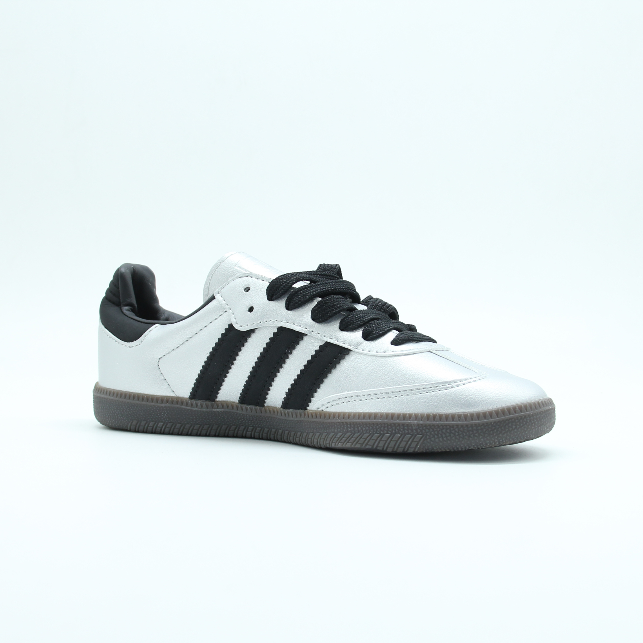 Women Samba Metallic Core Black Gum