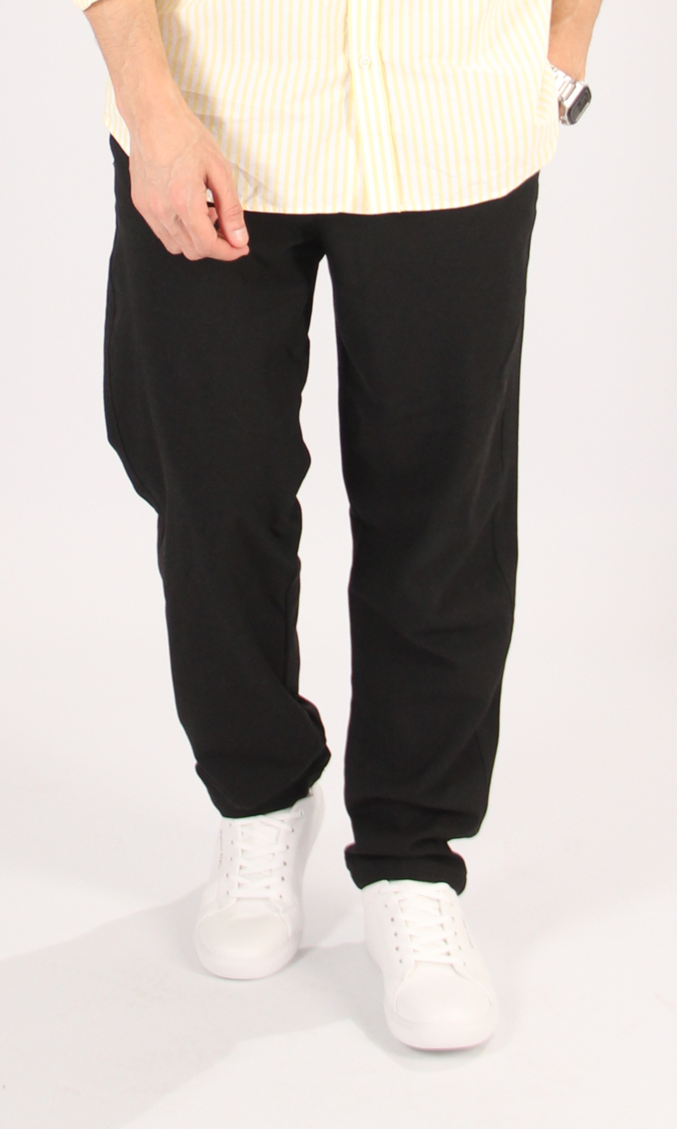 Men Black Solid Regular Fit Trousers