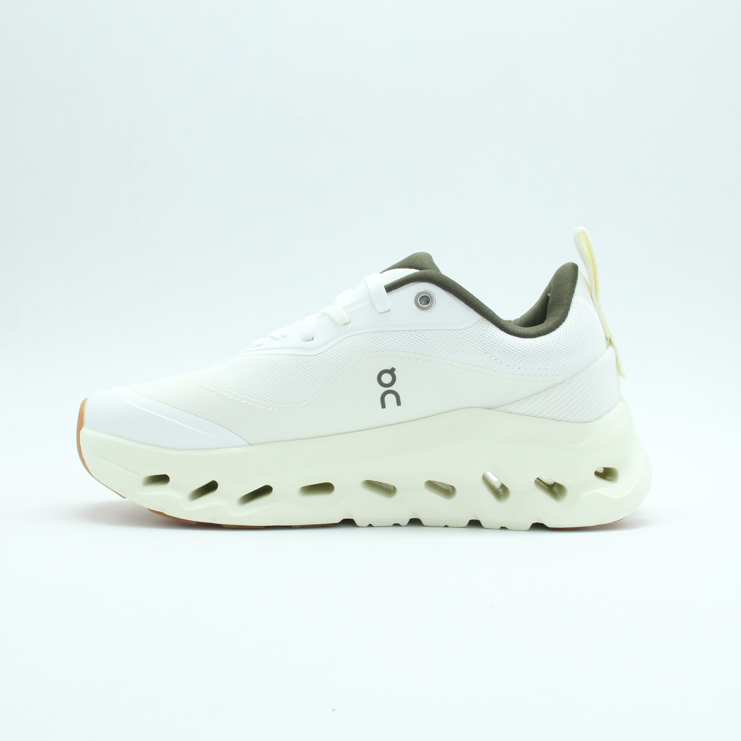 Sneakers On Cloud (White* Khaki)