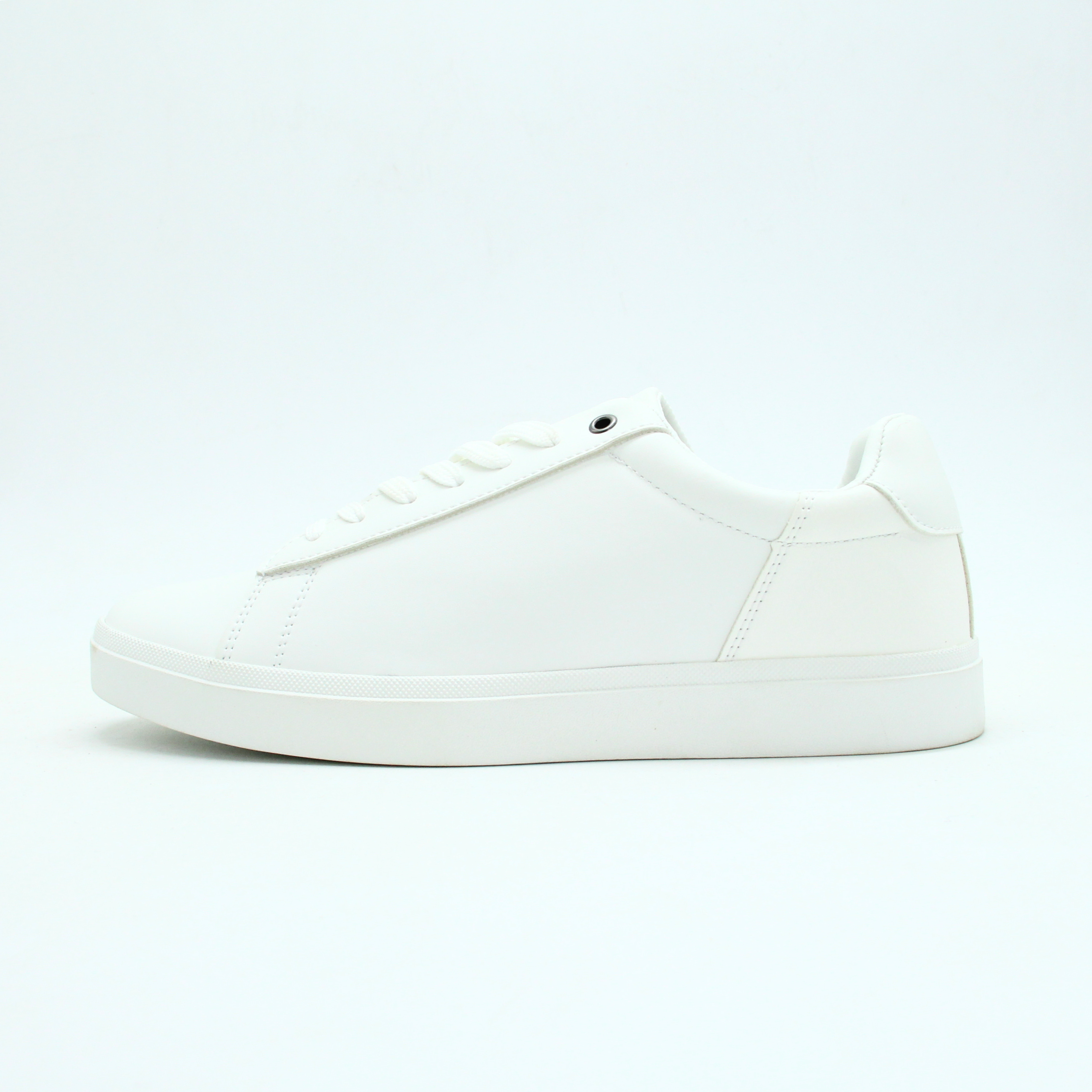 Men Casual Flat Zara (White)