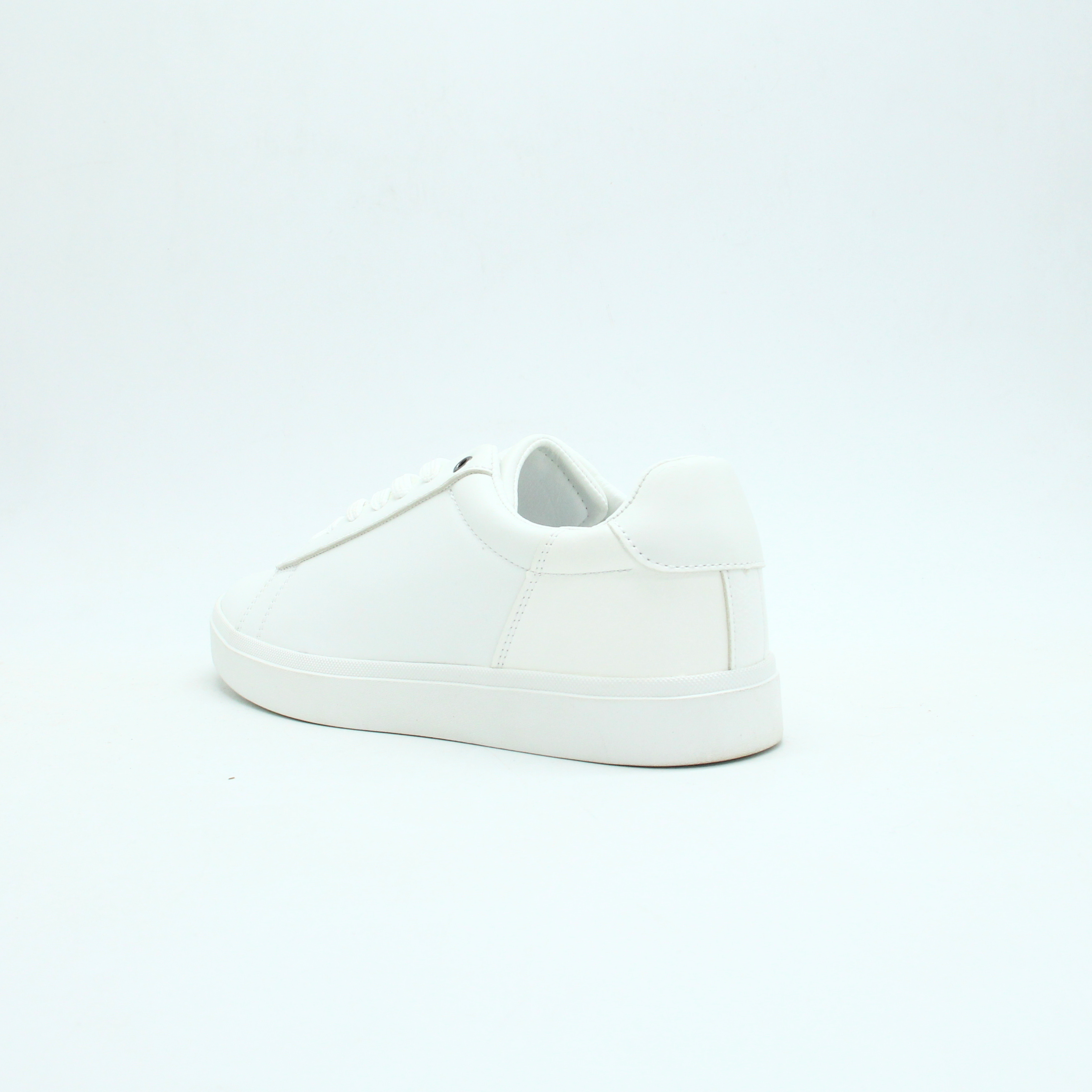 Men Casual Flat Zara (White)