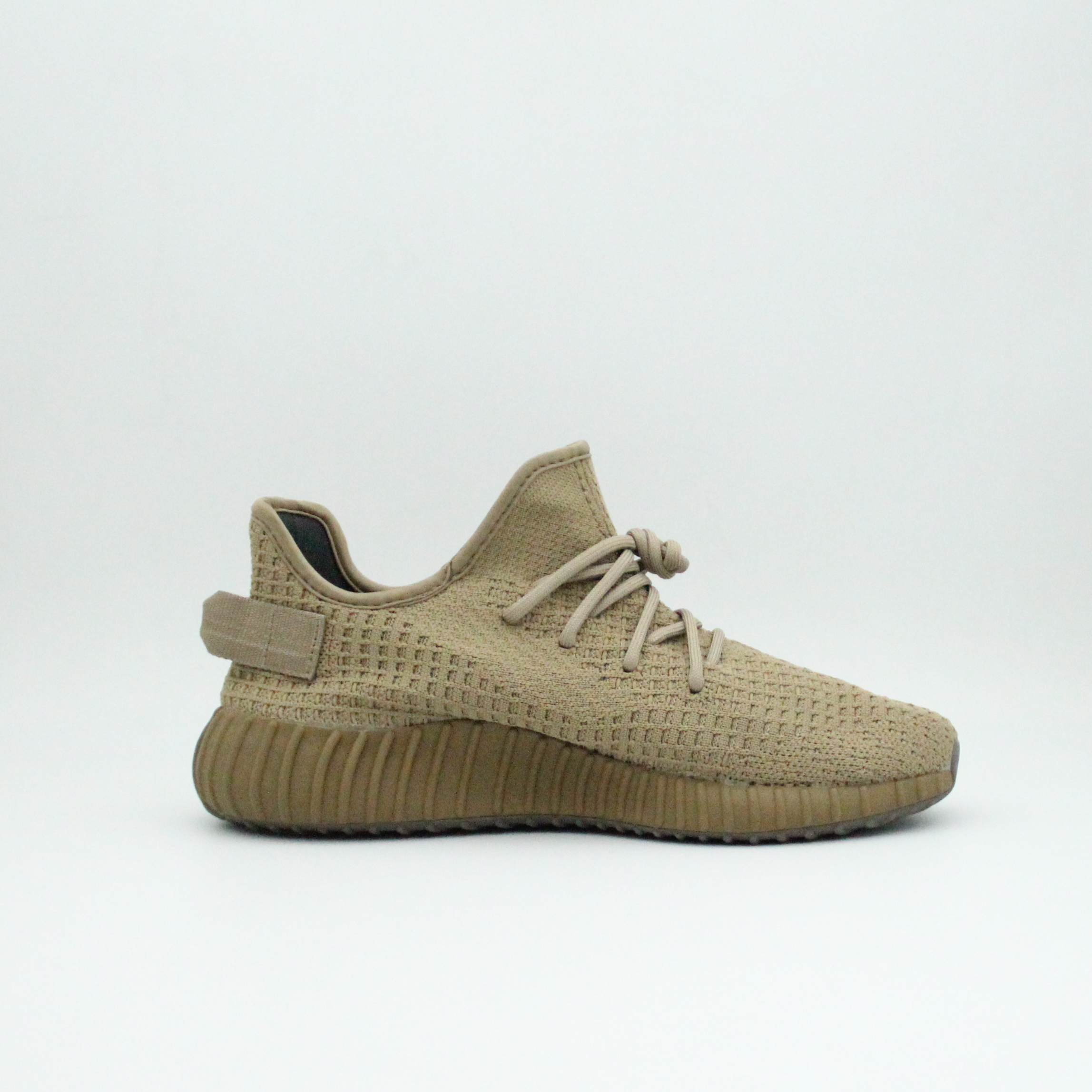 Men Yeezy Boost 350 V2 (Brown)