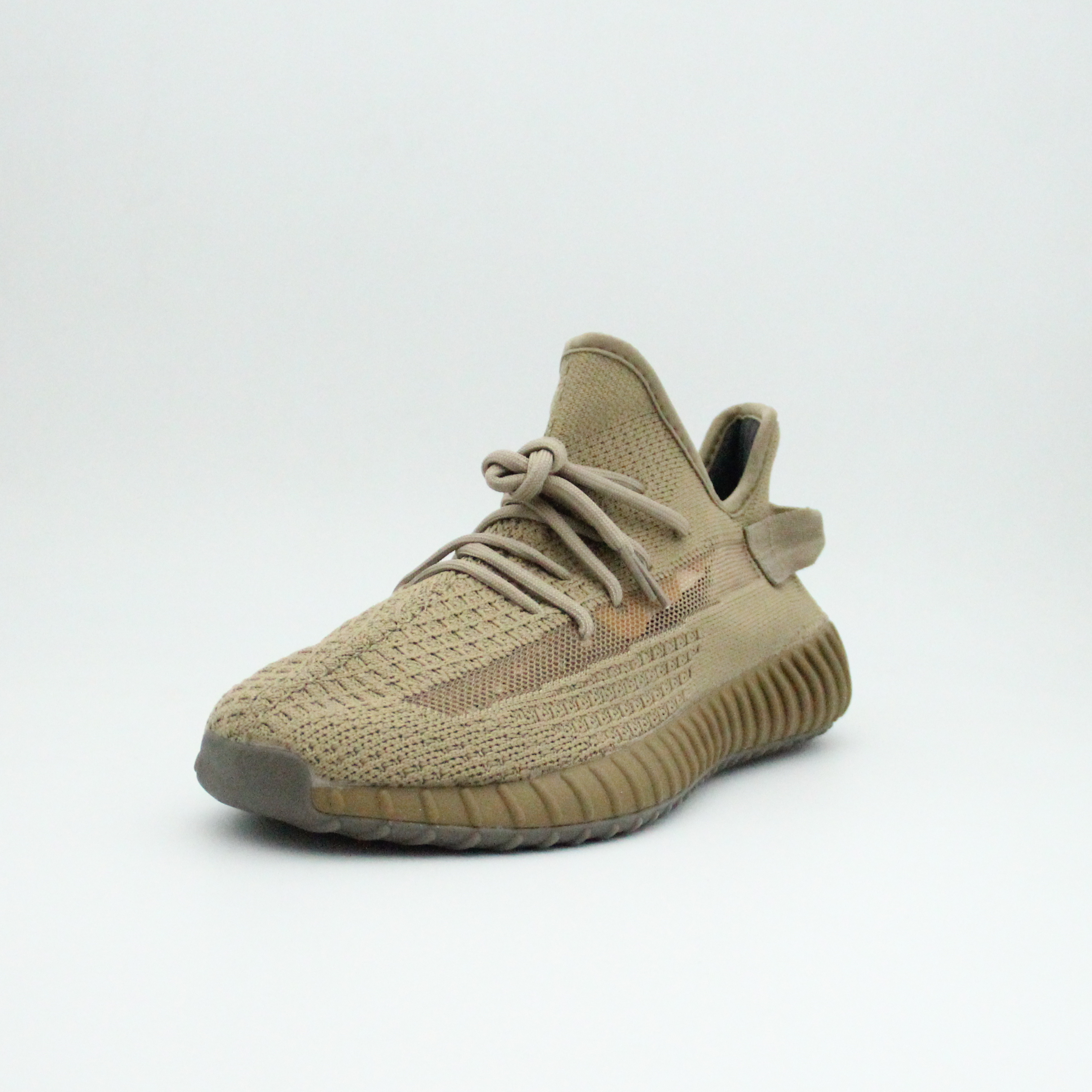 Men Yeezy Boost 350 V2 (Brown)