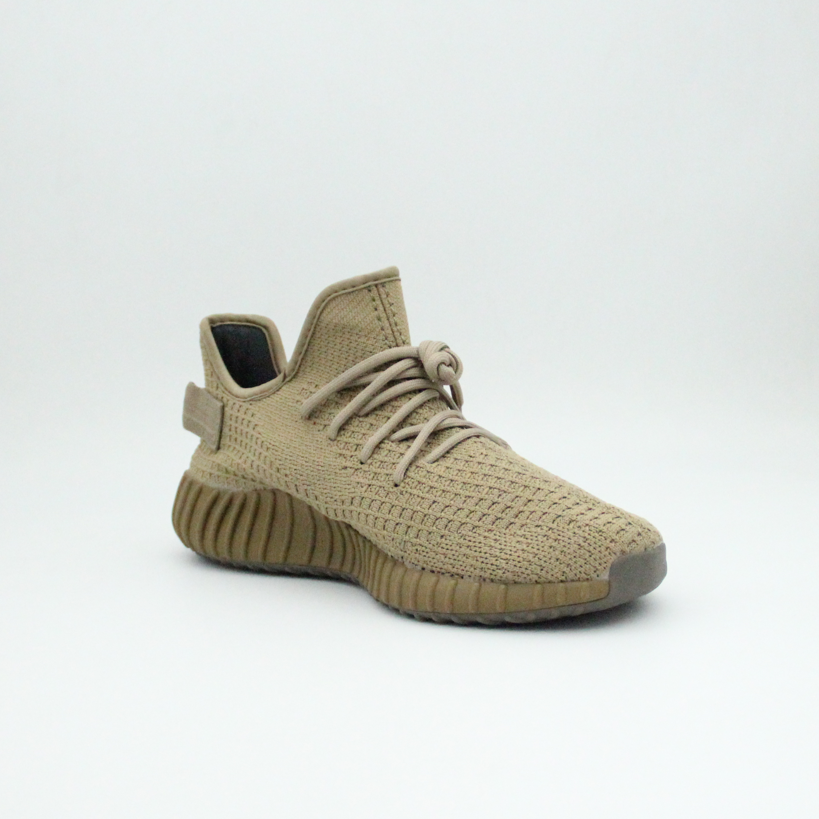 Men Yeezy Boost 350 V2 (Brown)