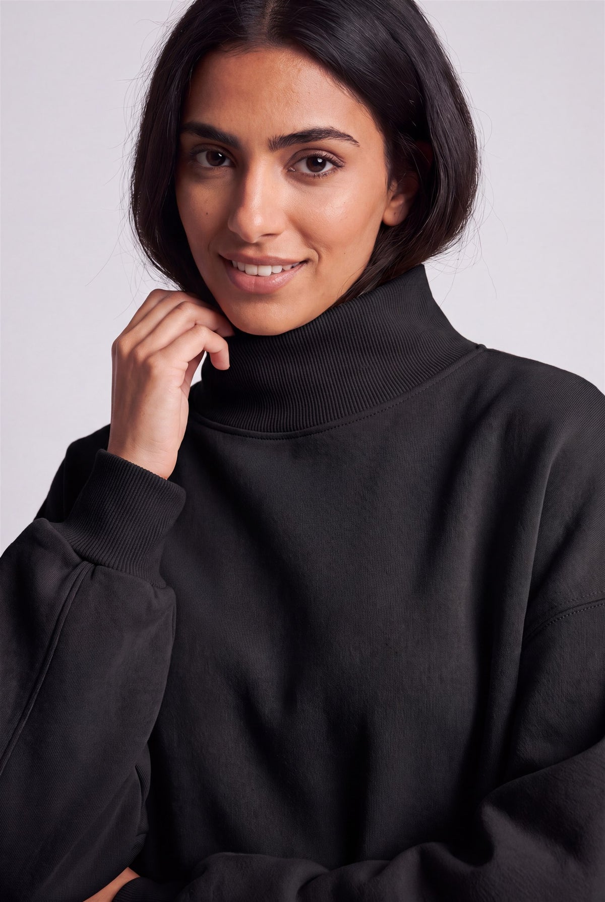 NUT Women Oversized Turtleneck Sweater